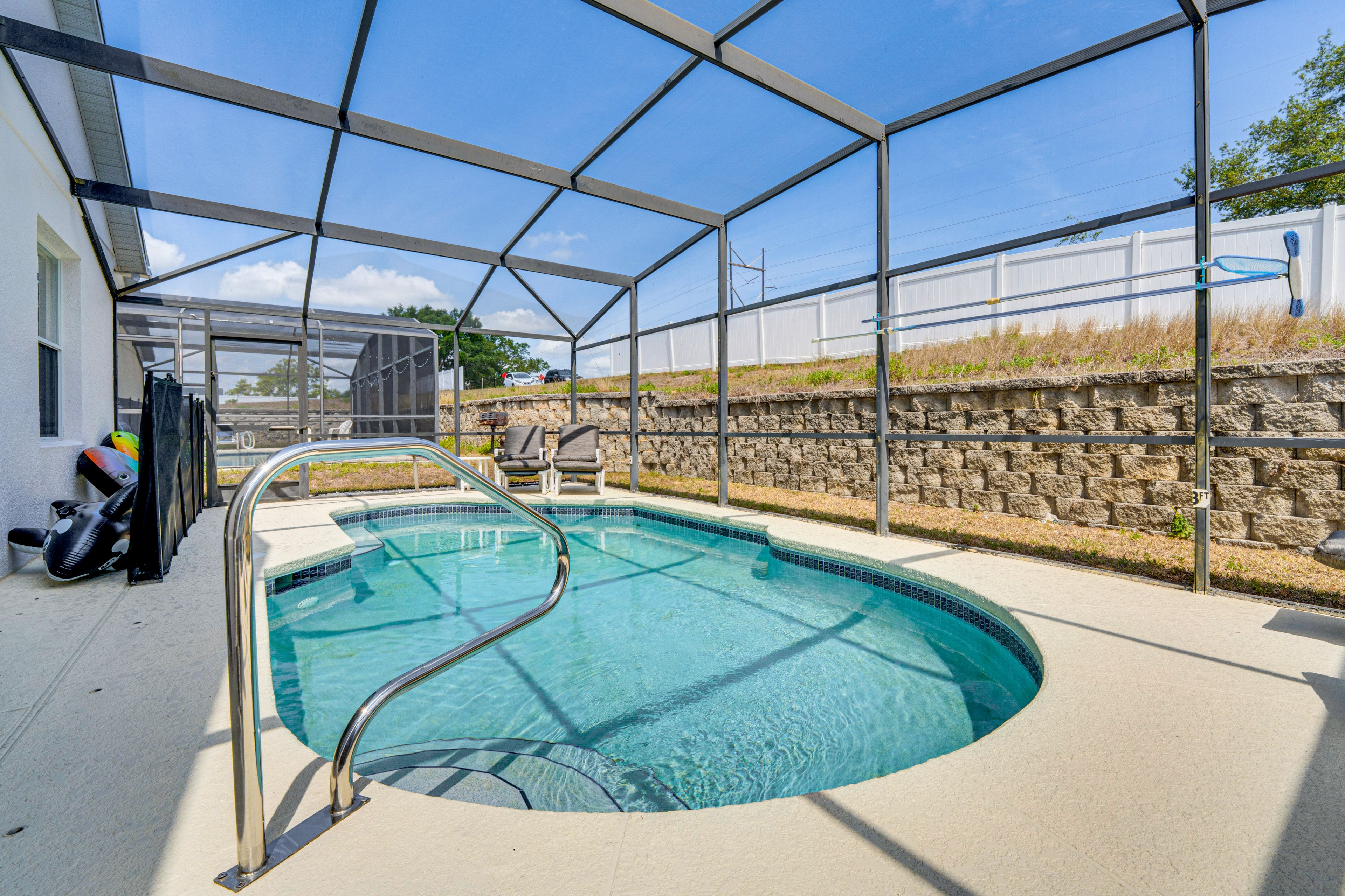 Private Pool (Heated w/ Fee) | Pool Toys | Loungers