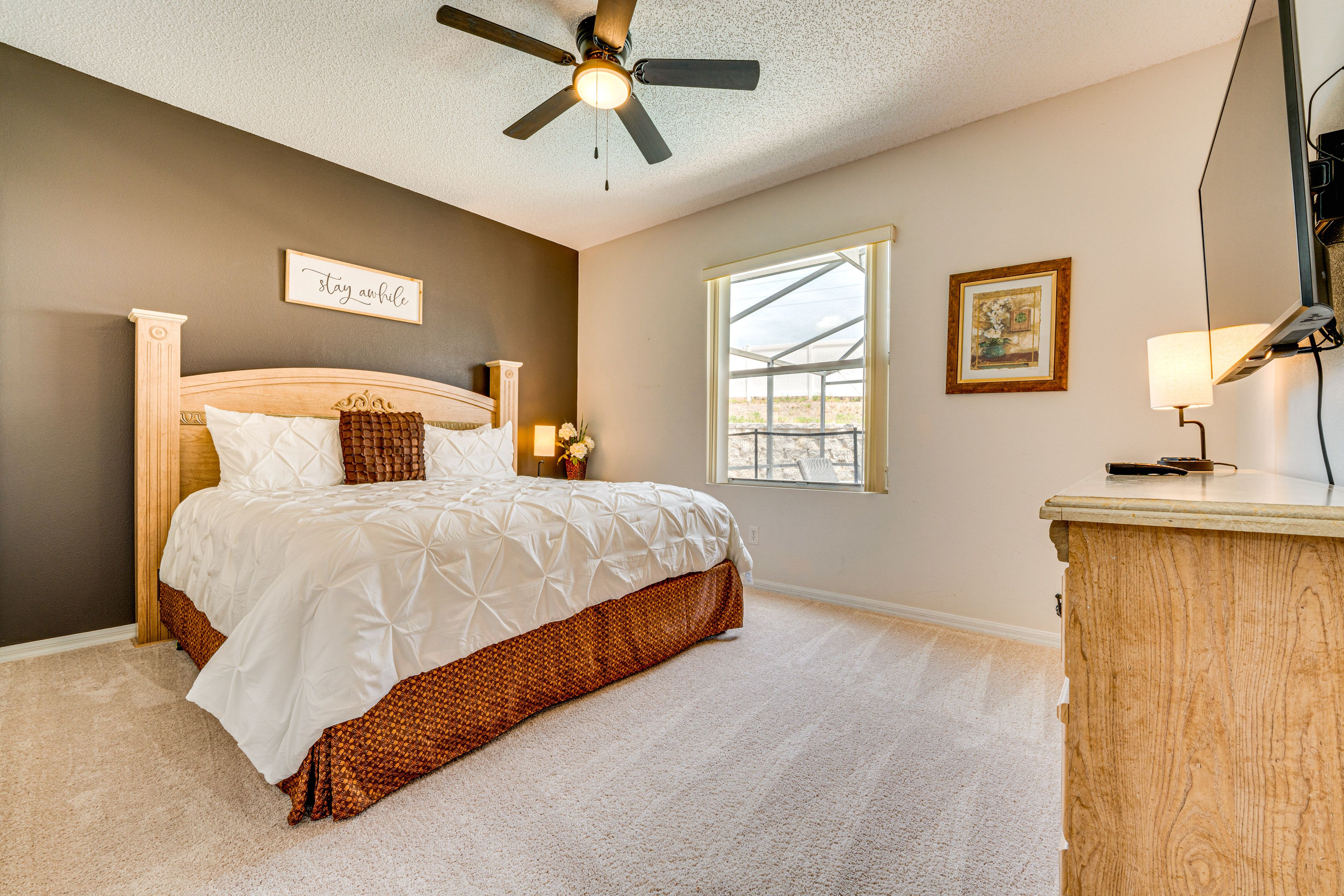 Bedroom 2 | King Bed | En-Suite Bathroom