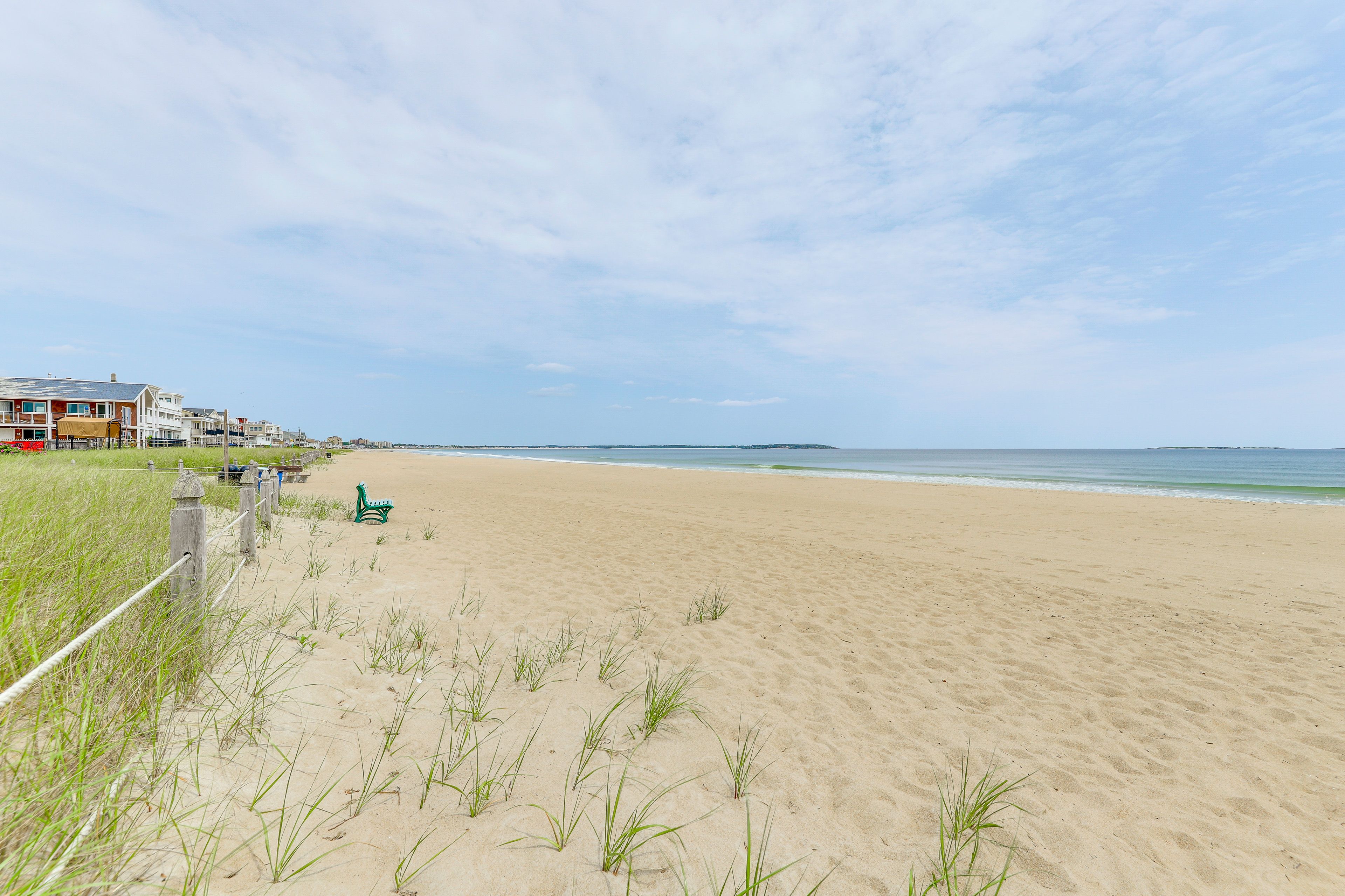Old Orchard Beach Vacation Rental | Studio | 1BA | 500 Sq Ft | 1 Step to Enter