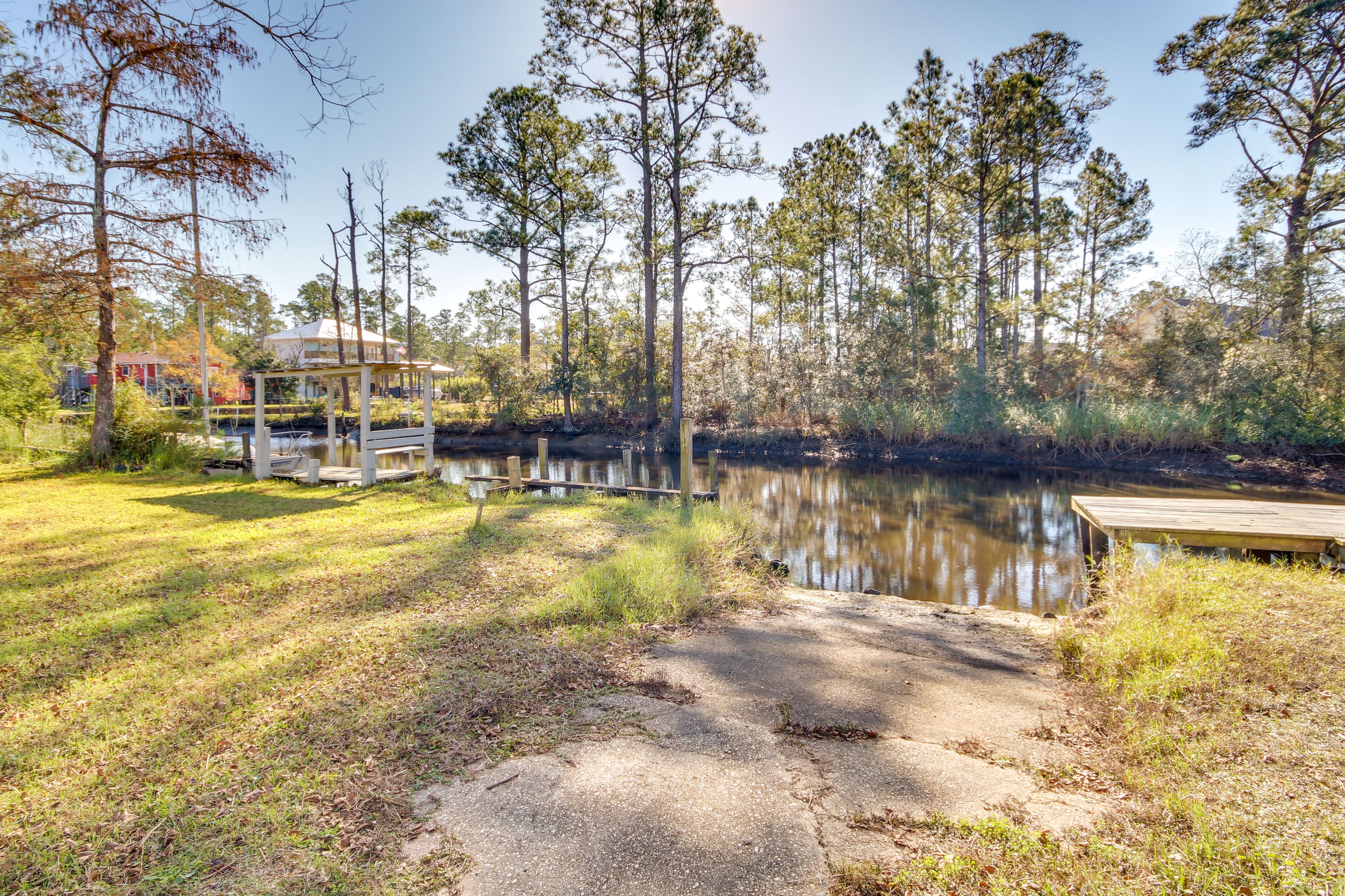 Boat Launch & Dock | RV/Trailer Parking Allowed