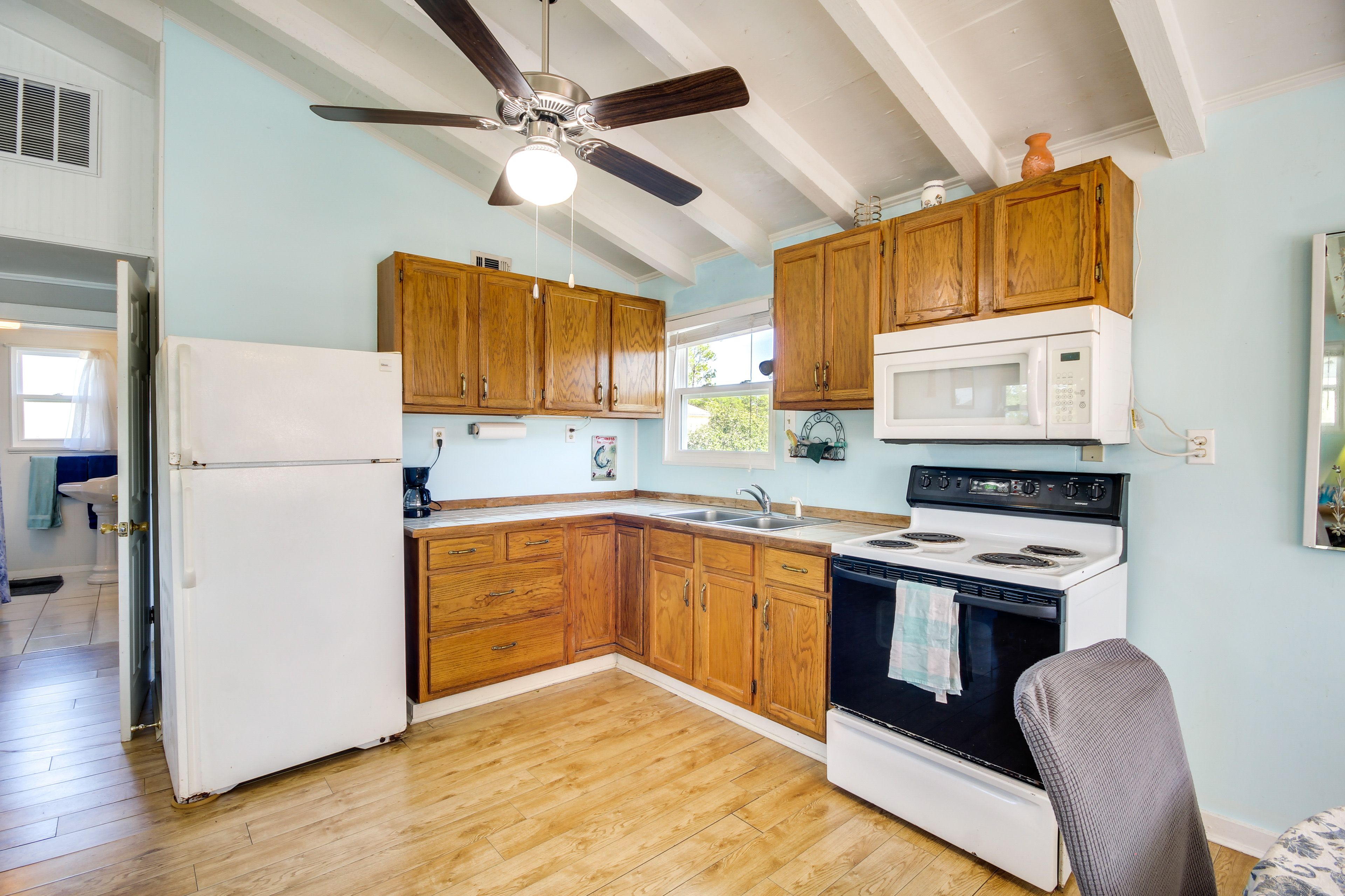 Kitchen | Drip Coffee Pot