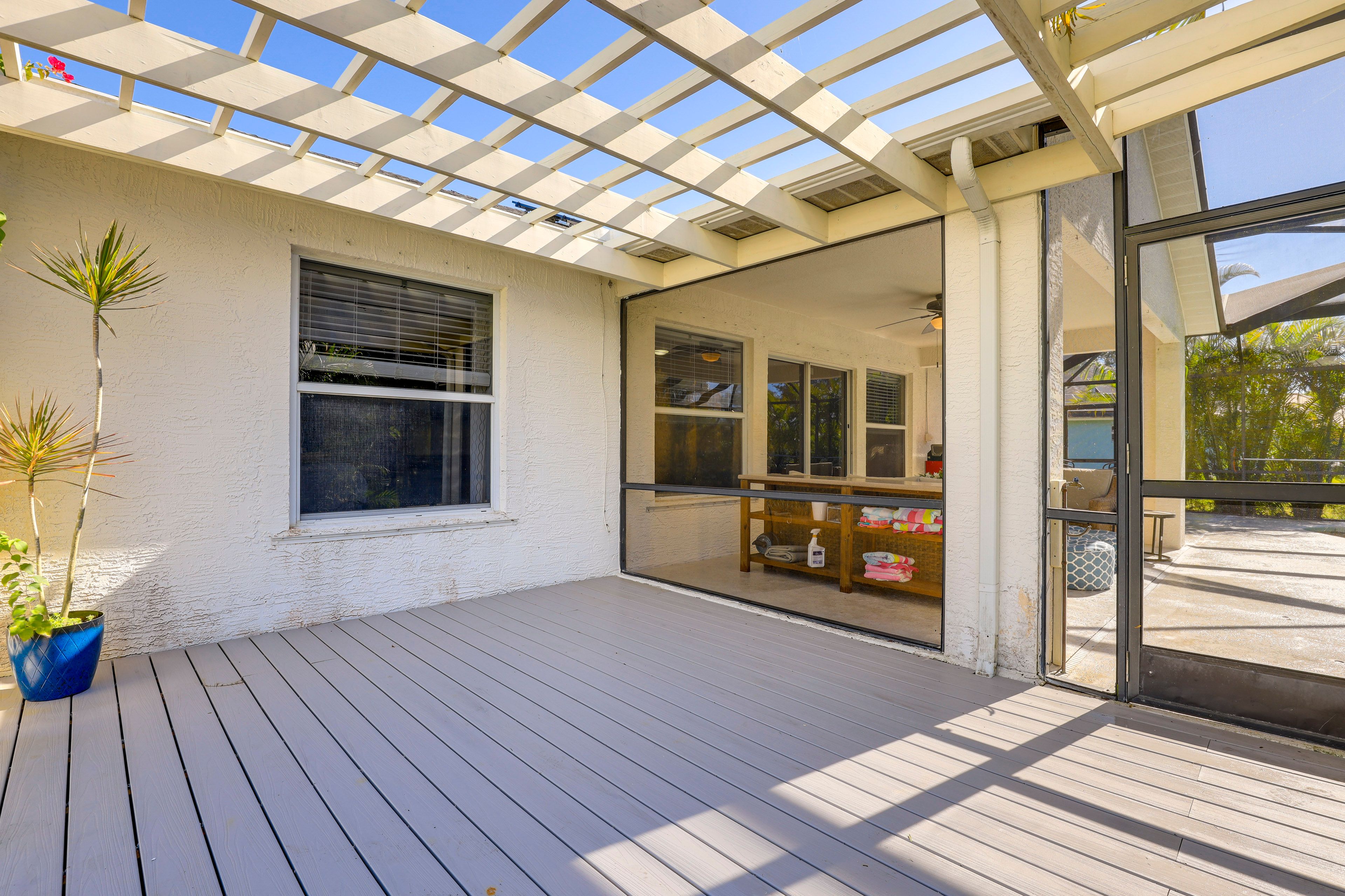 Small Deck