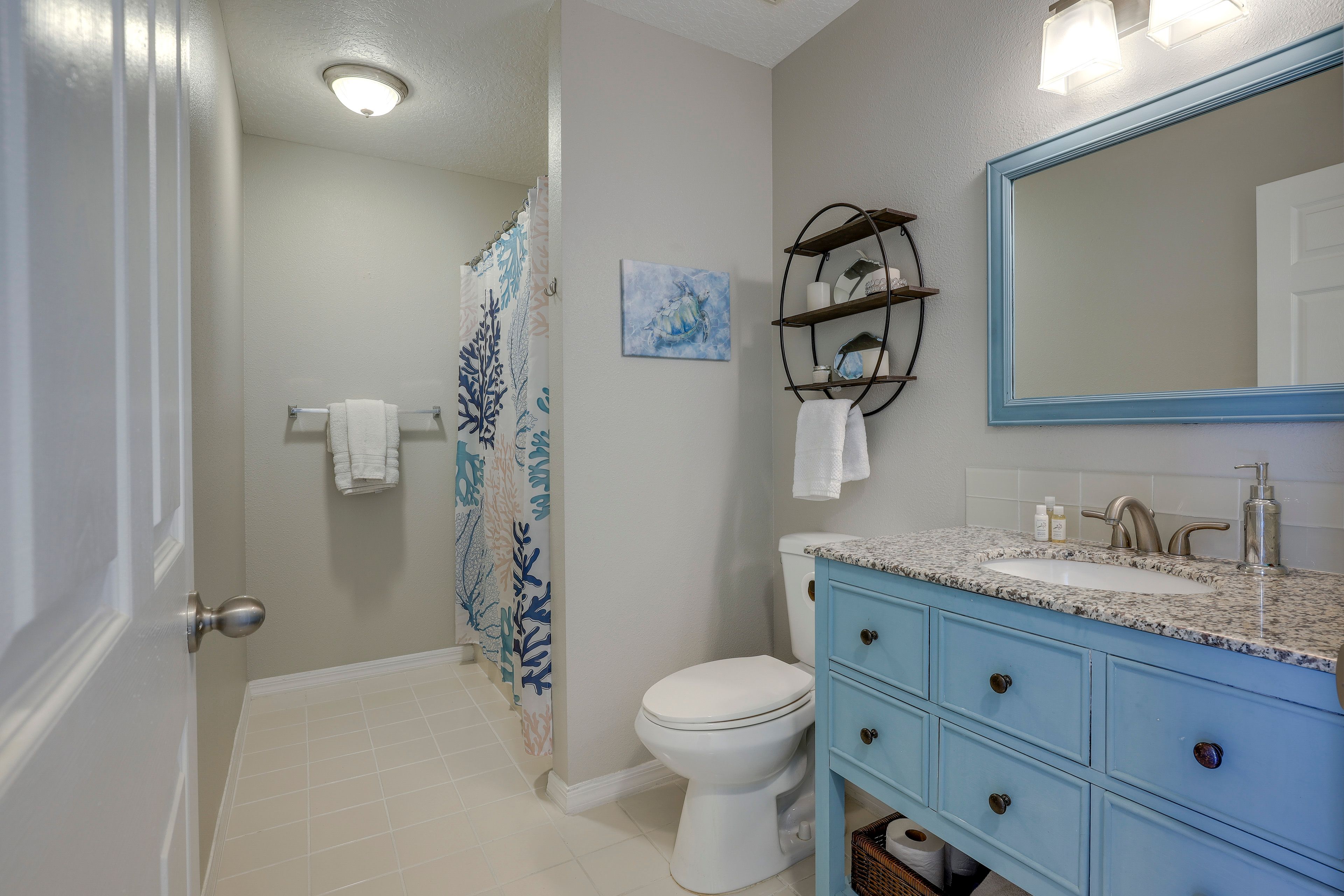 Full Bathroom