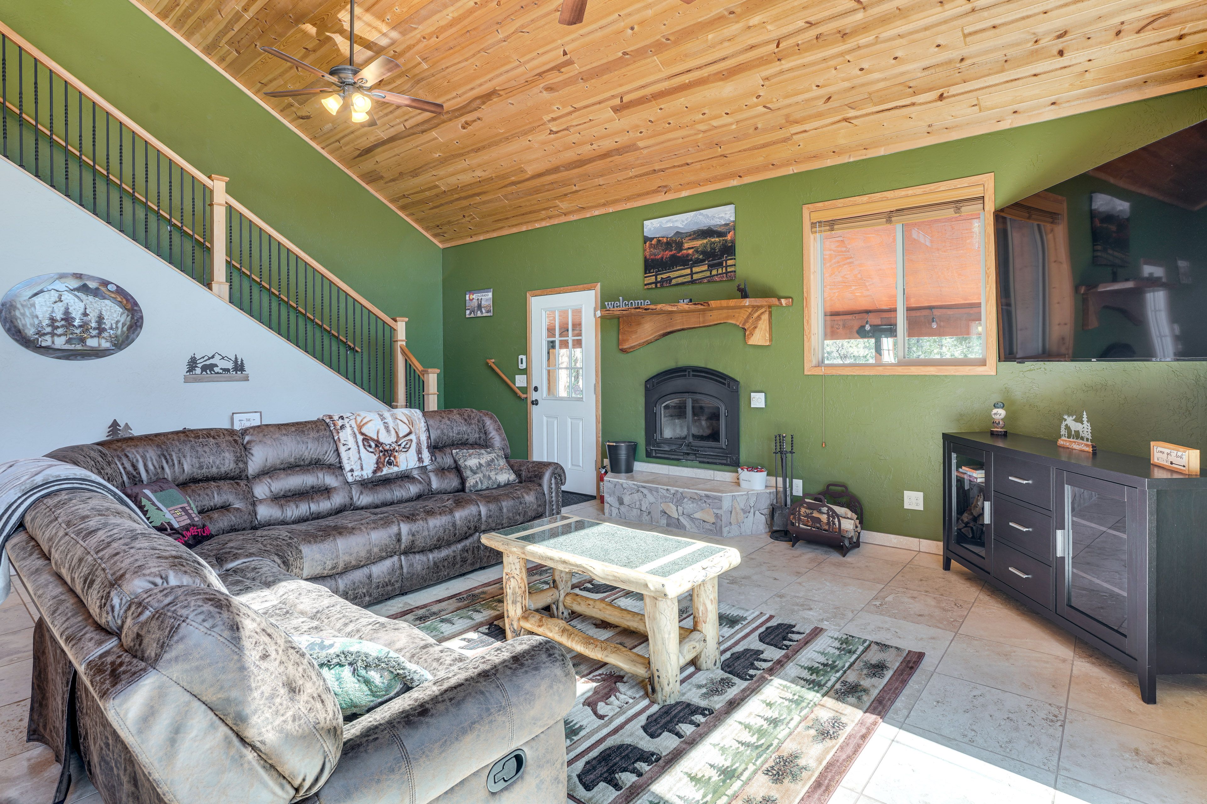 Living Room | 1st Floor | Ceiling Fans | Fireplace
