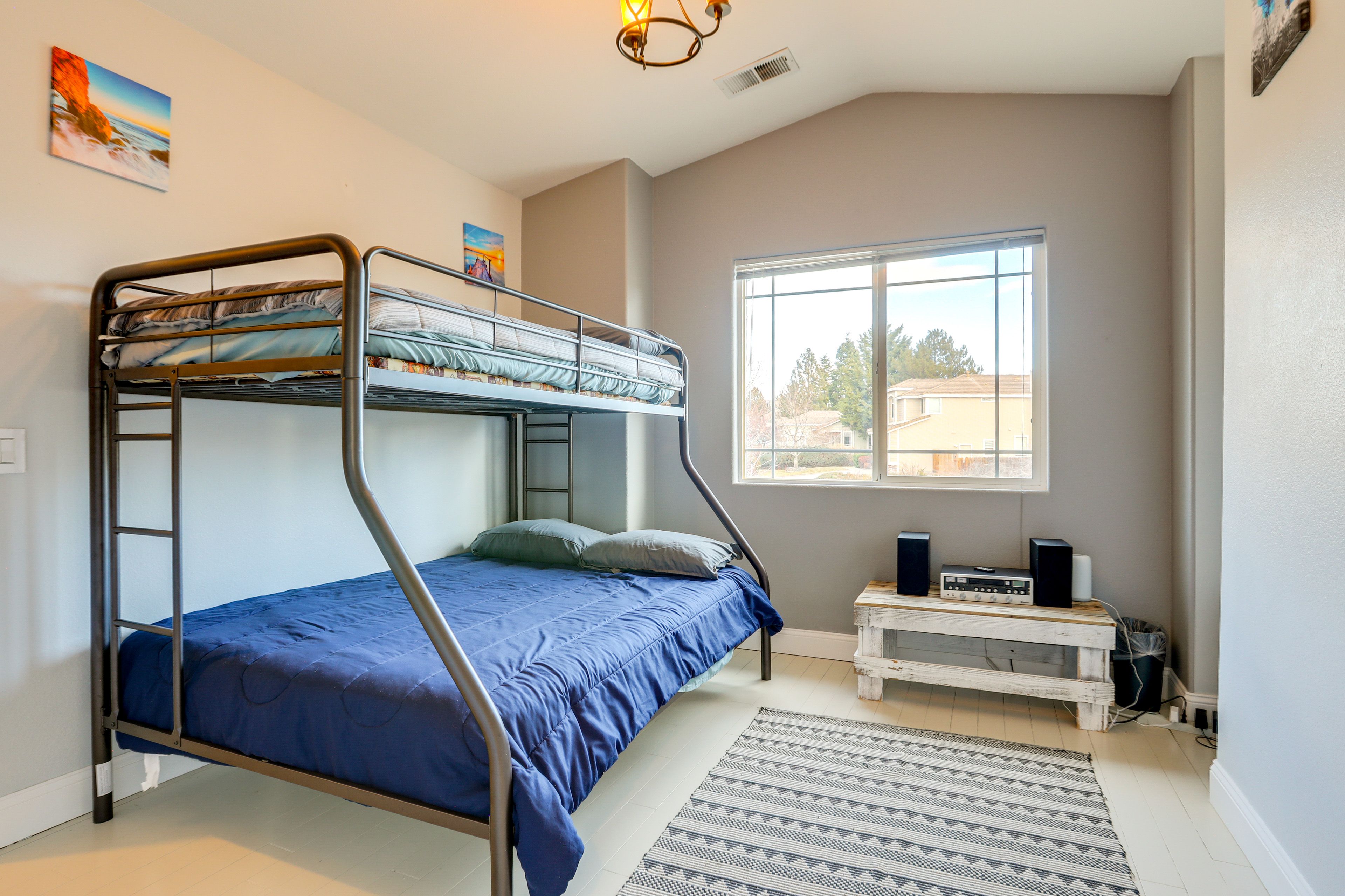 Bedroom 2 | Twin/Full Bunk Bed | 2nd Floor