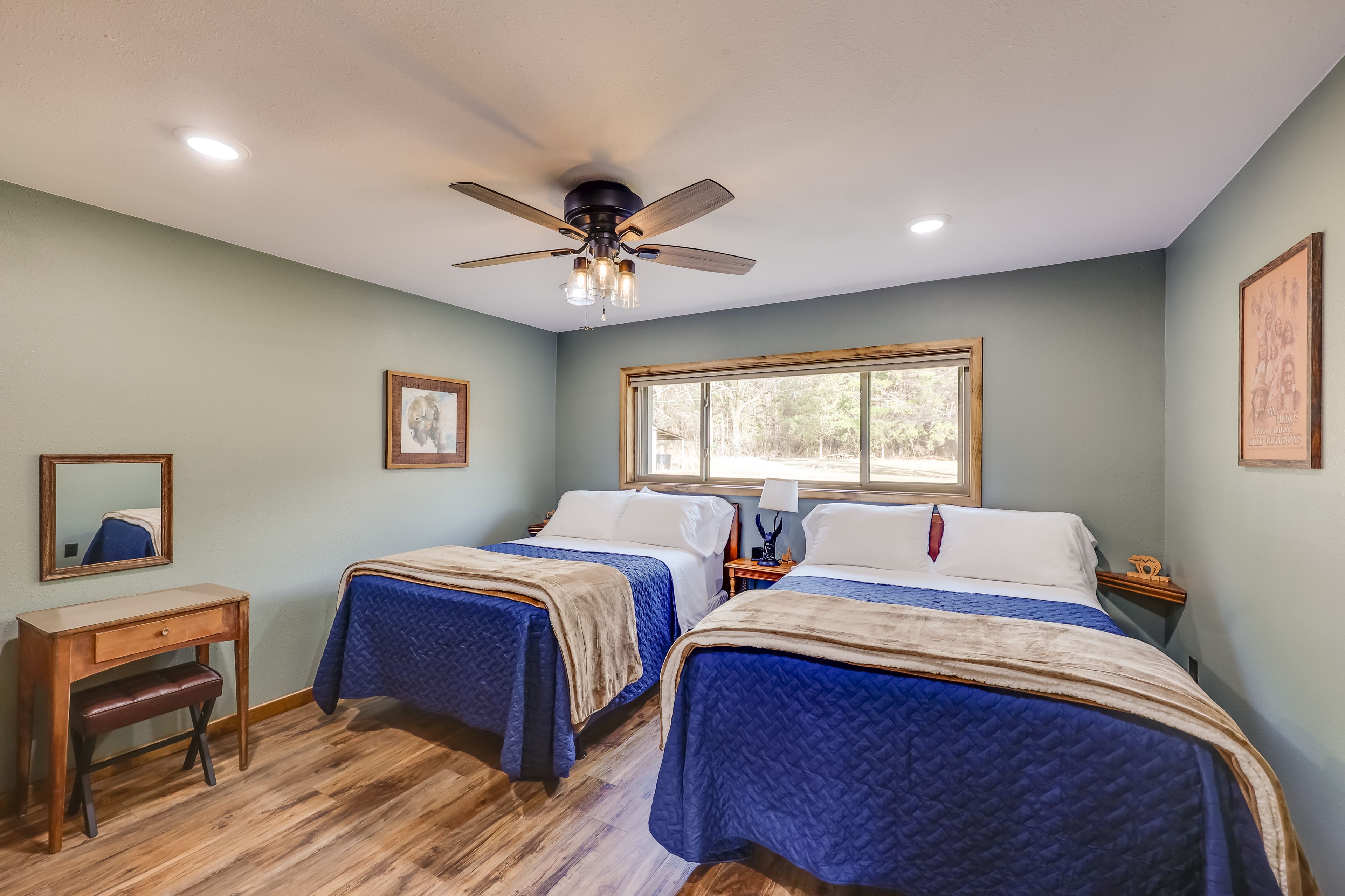 Bedroom 2 | 2 Full Beds
