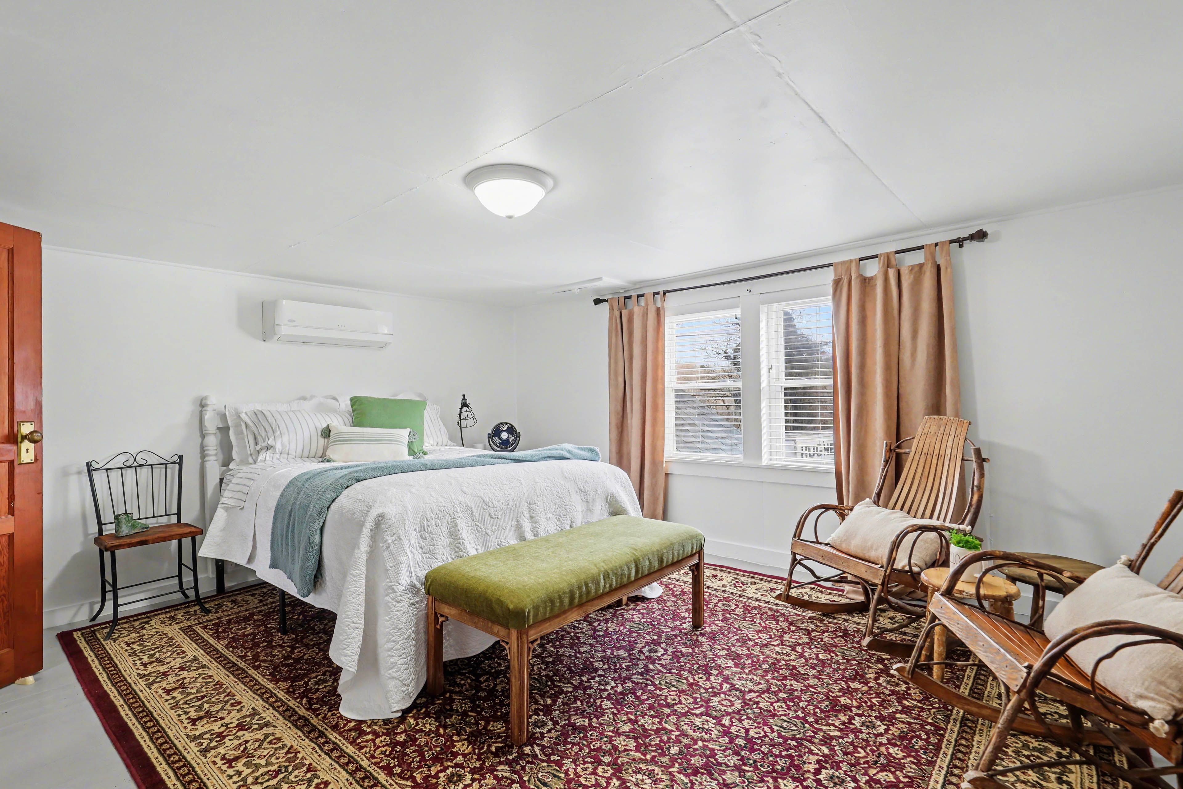 Bedroom 3 | Queen Bed | 2nd Floor