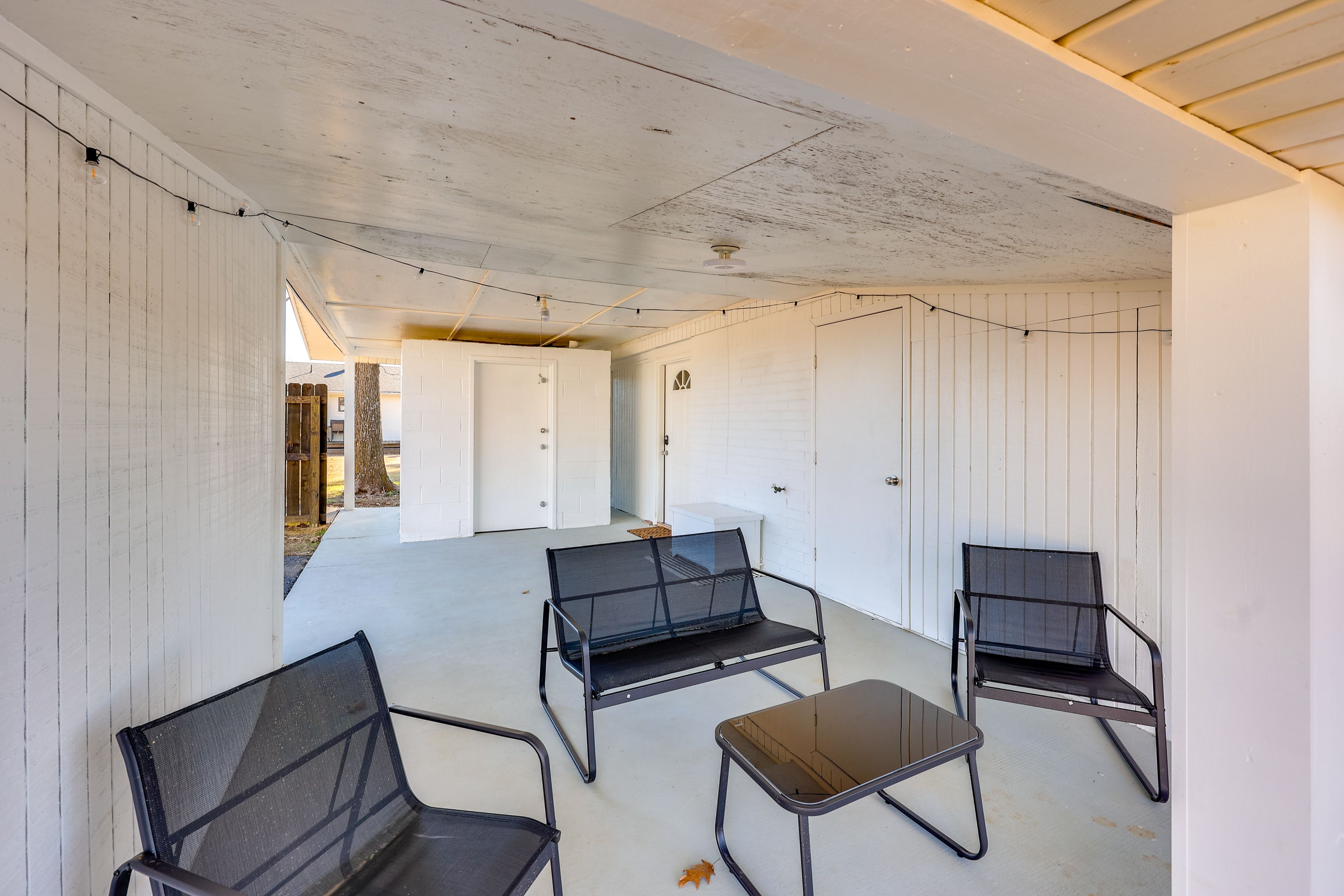 Covered Patio | Outdoor Seating