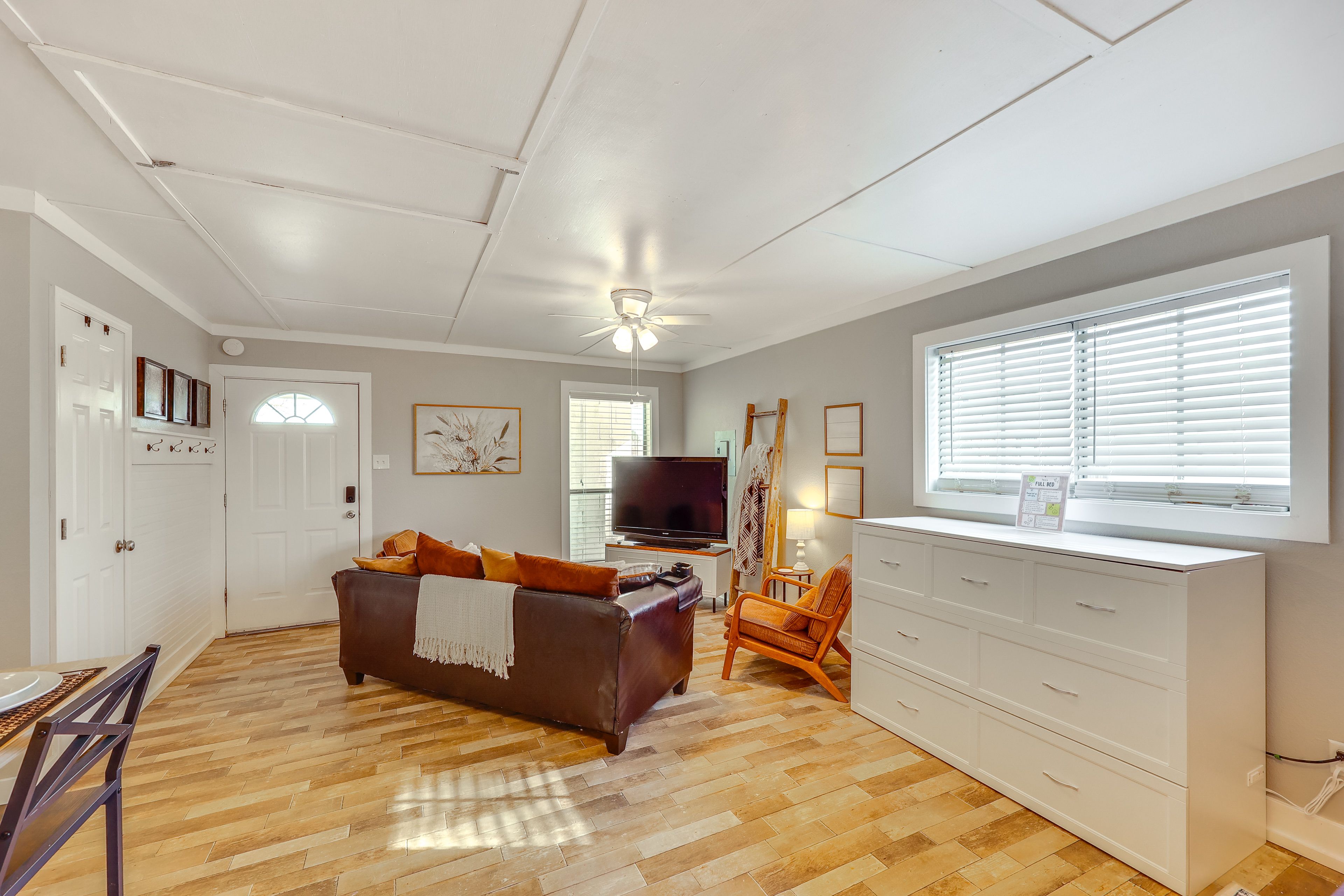 Studio | Keyless Entry