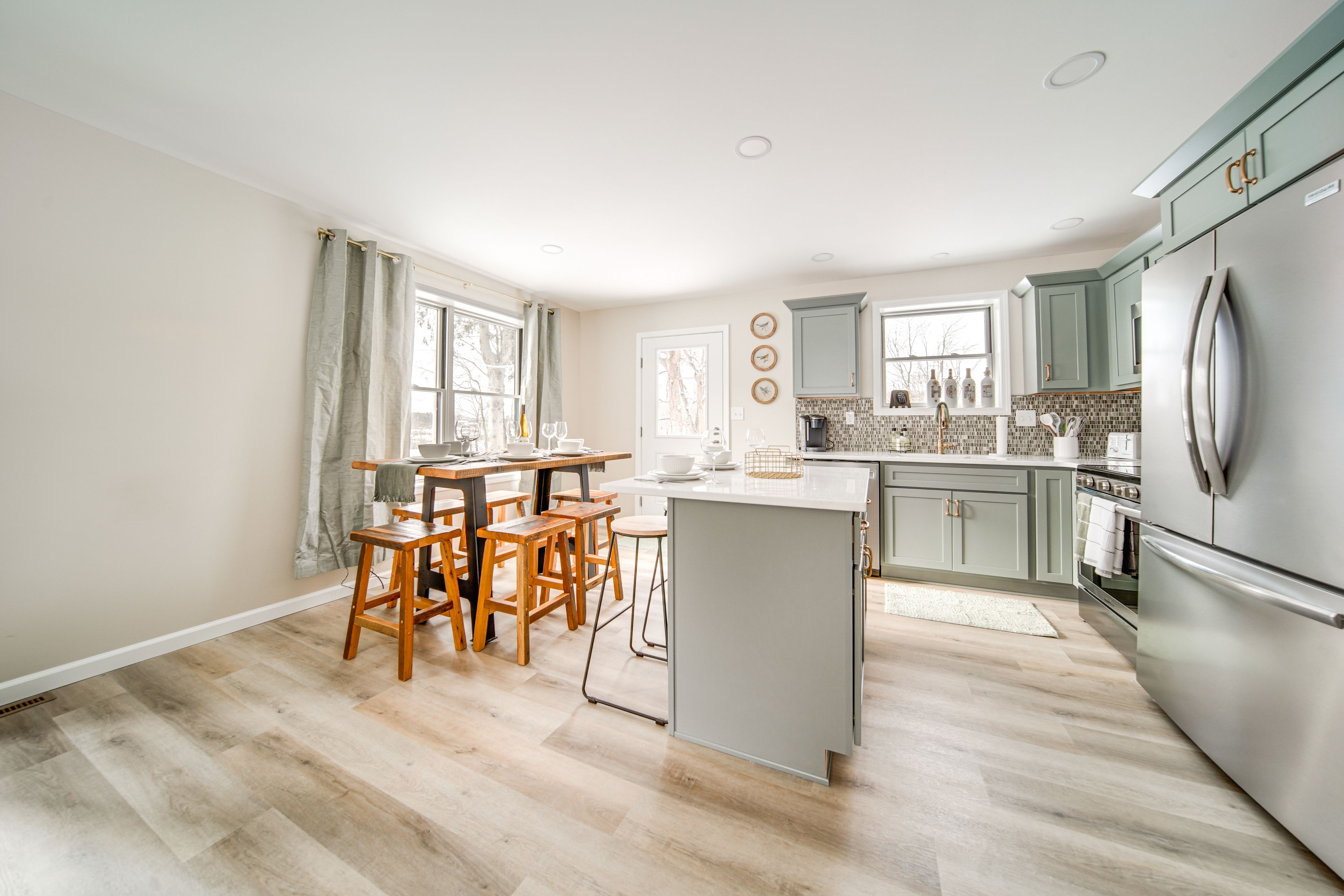 Kitchen & Dining Area | Upper Level