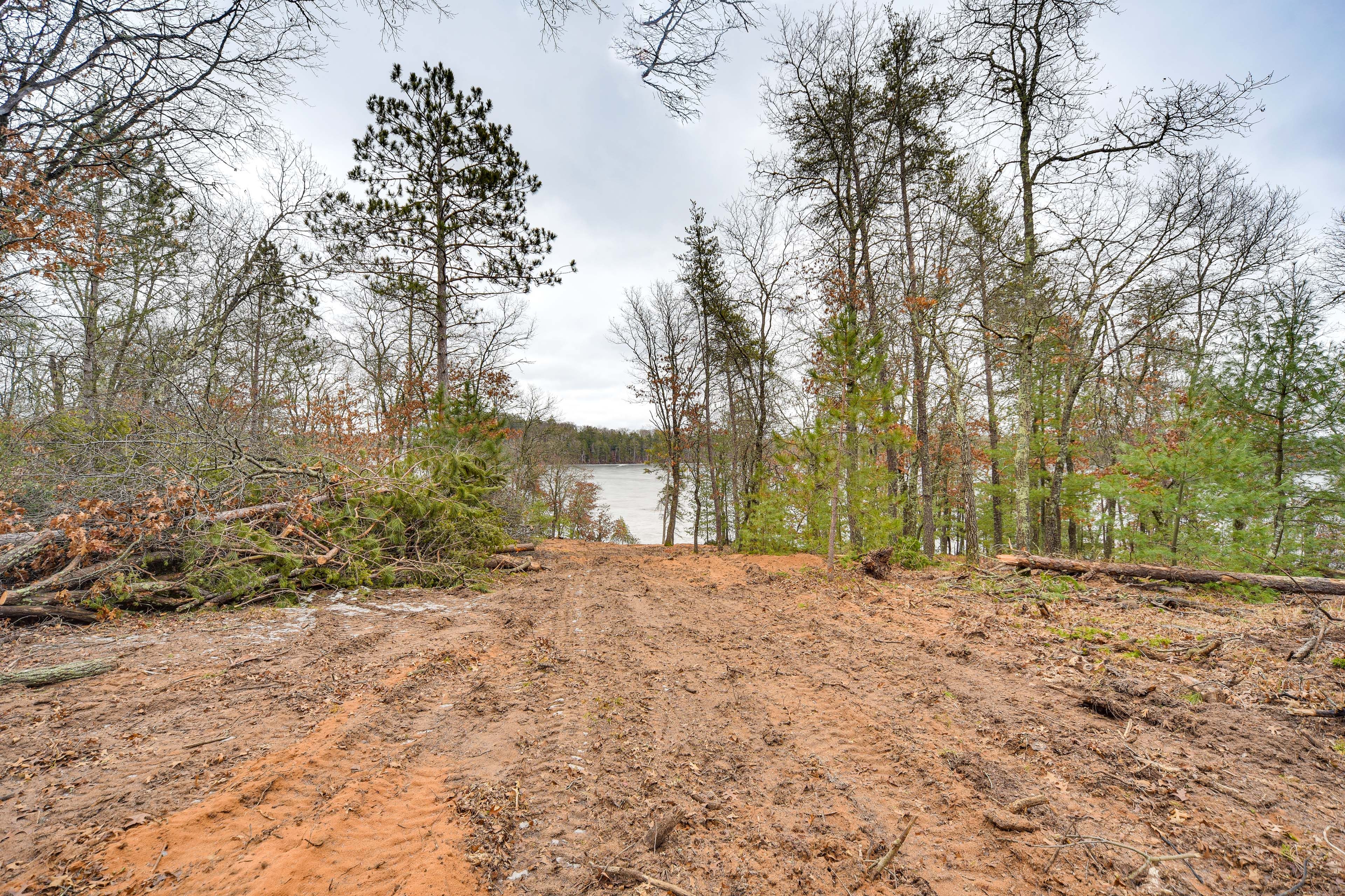 Lake Access