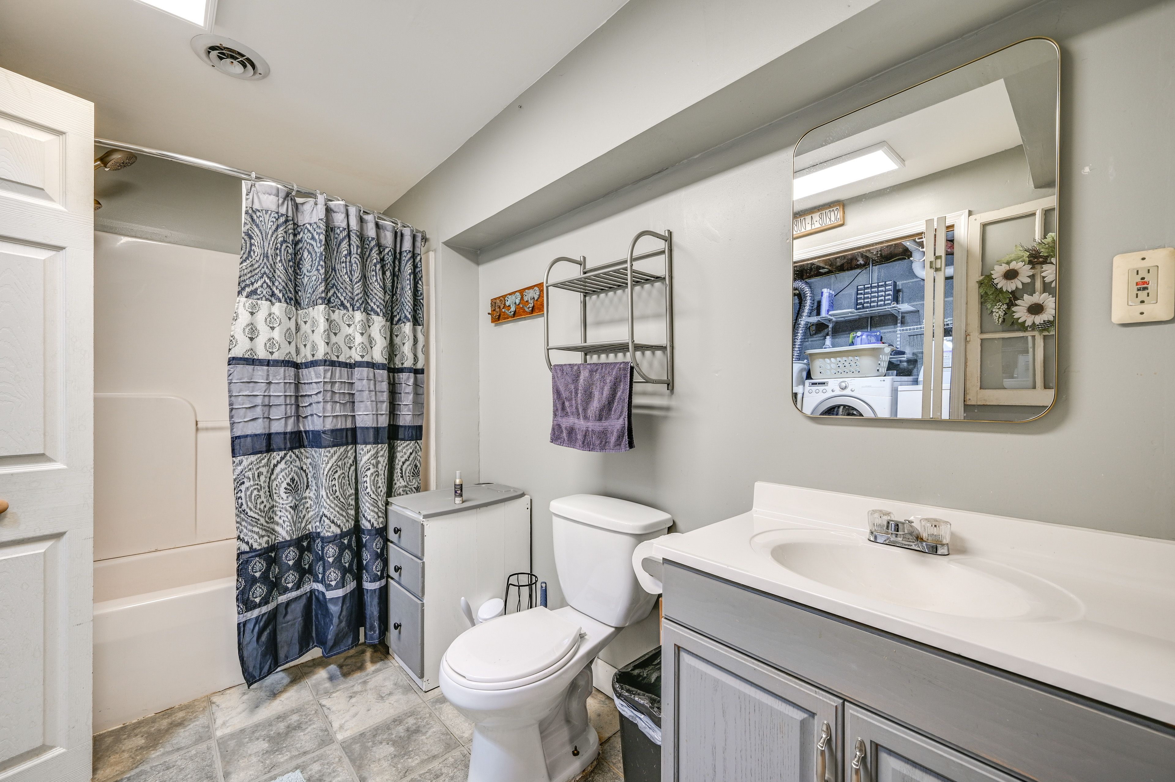 Full Bathroom | Basement Level