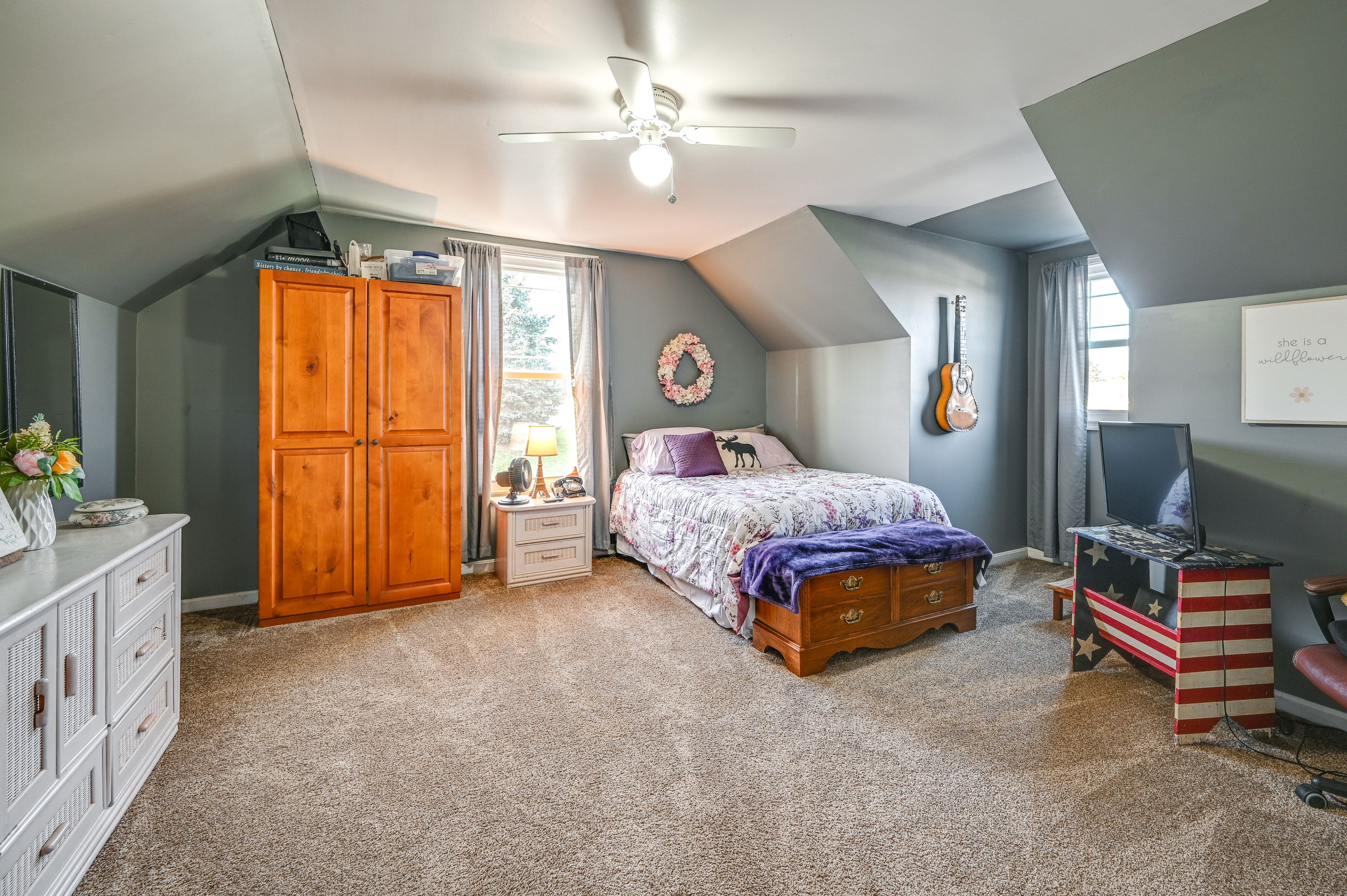 Bedroom 2 | Full Bed | 2nd Floor