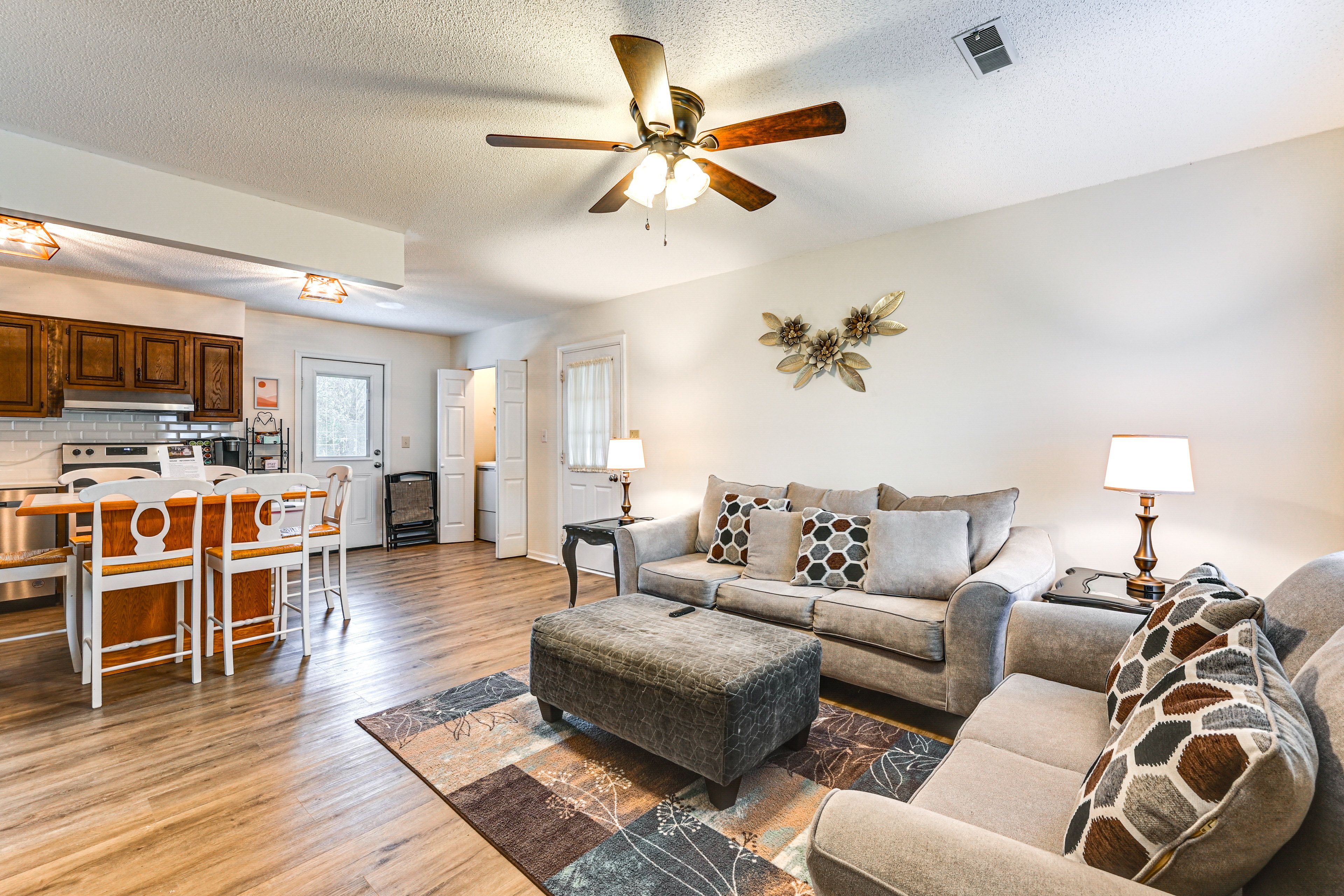 Winterville Vacation Rental | 3BR | 1.5BA | 1,050 Sq Ft | 4 Steps to Enter