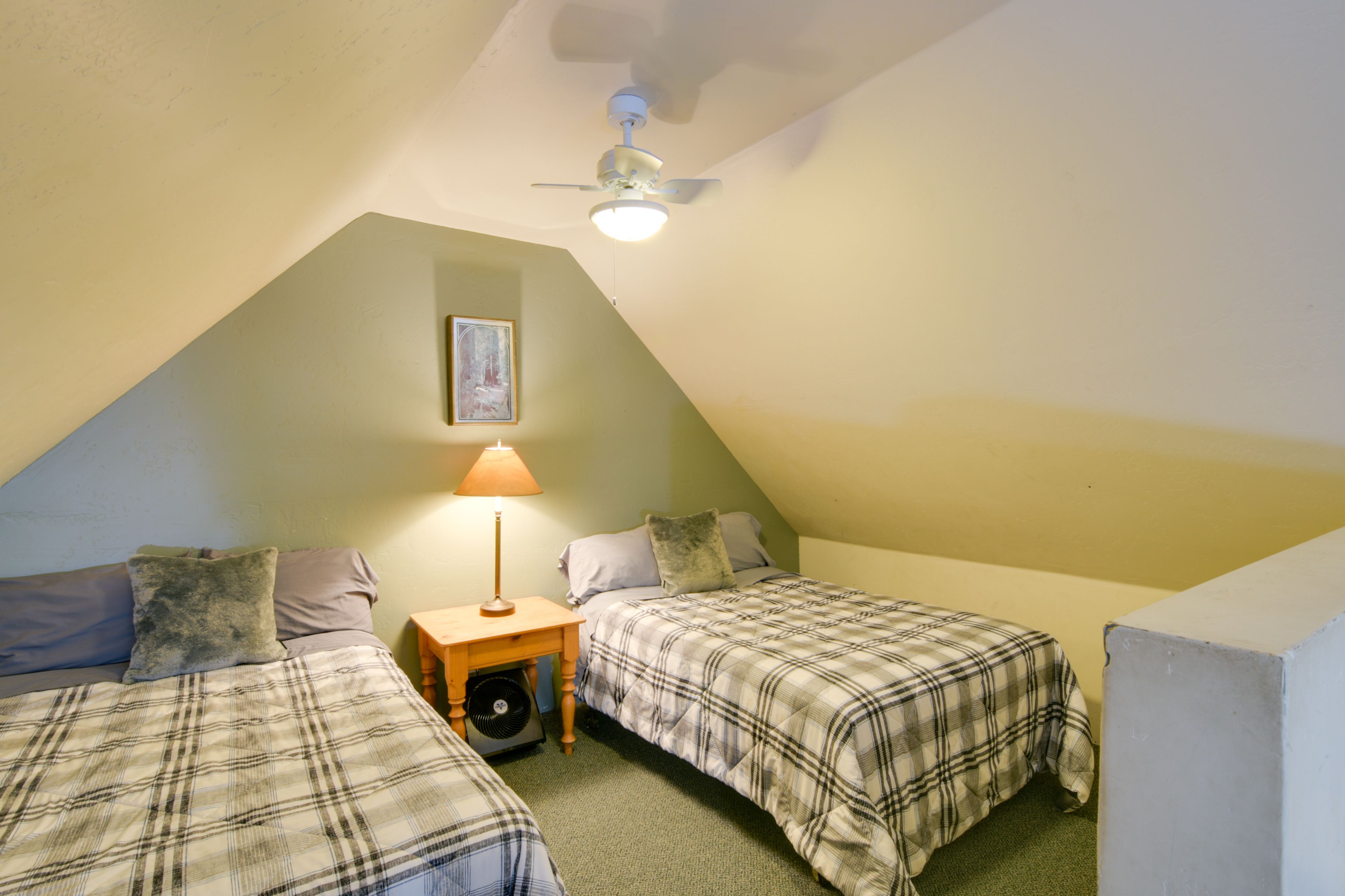 Loft | 3 Full Beds | Twin Bed | 2nd Floor