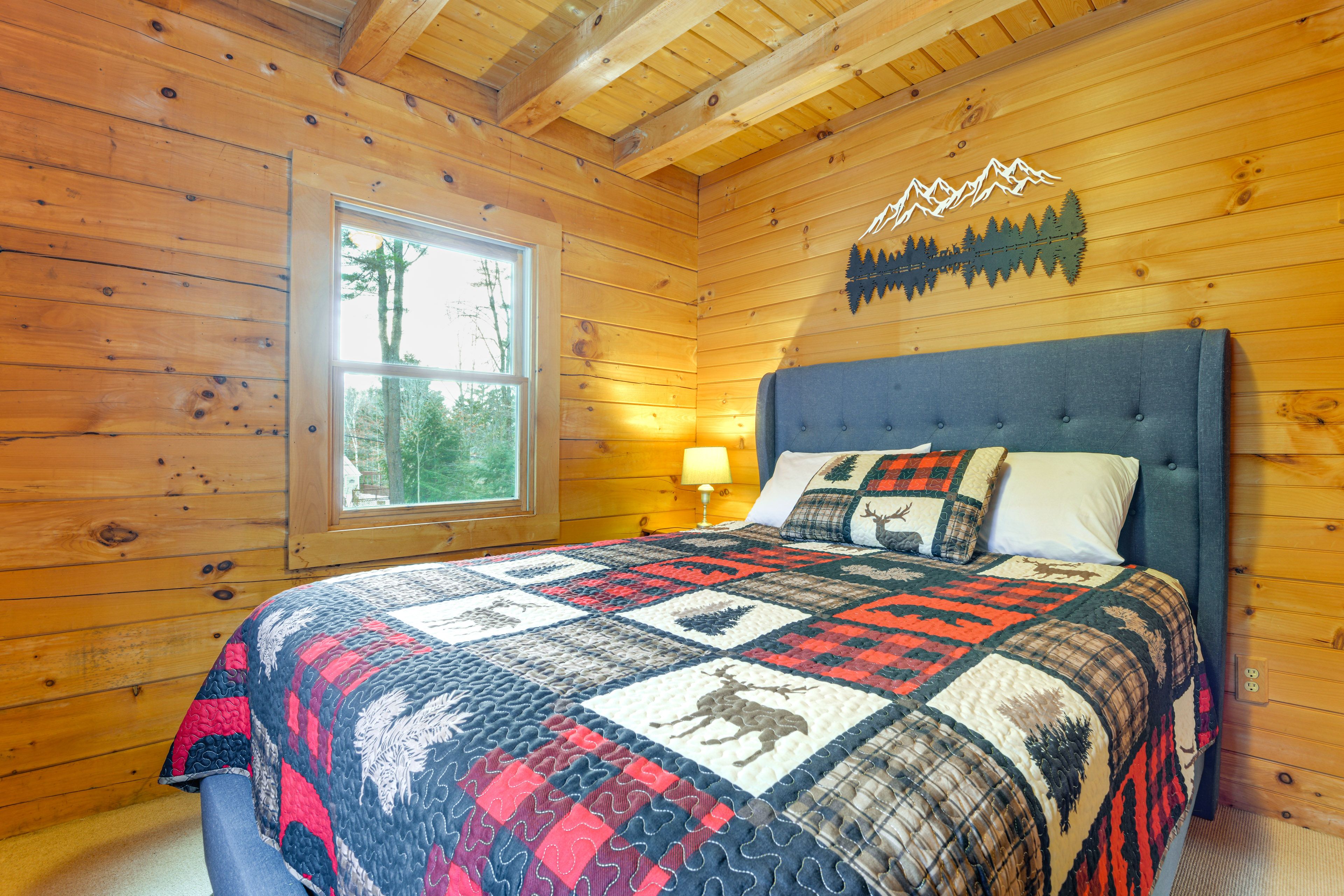 Bedroom | King Bed | Main Level