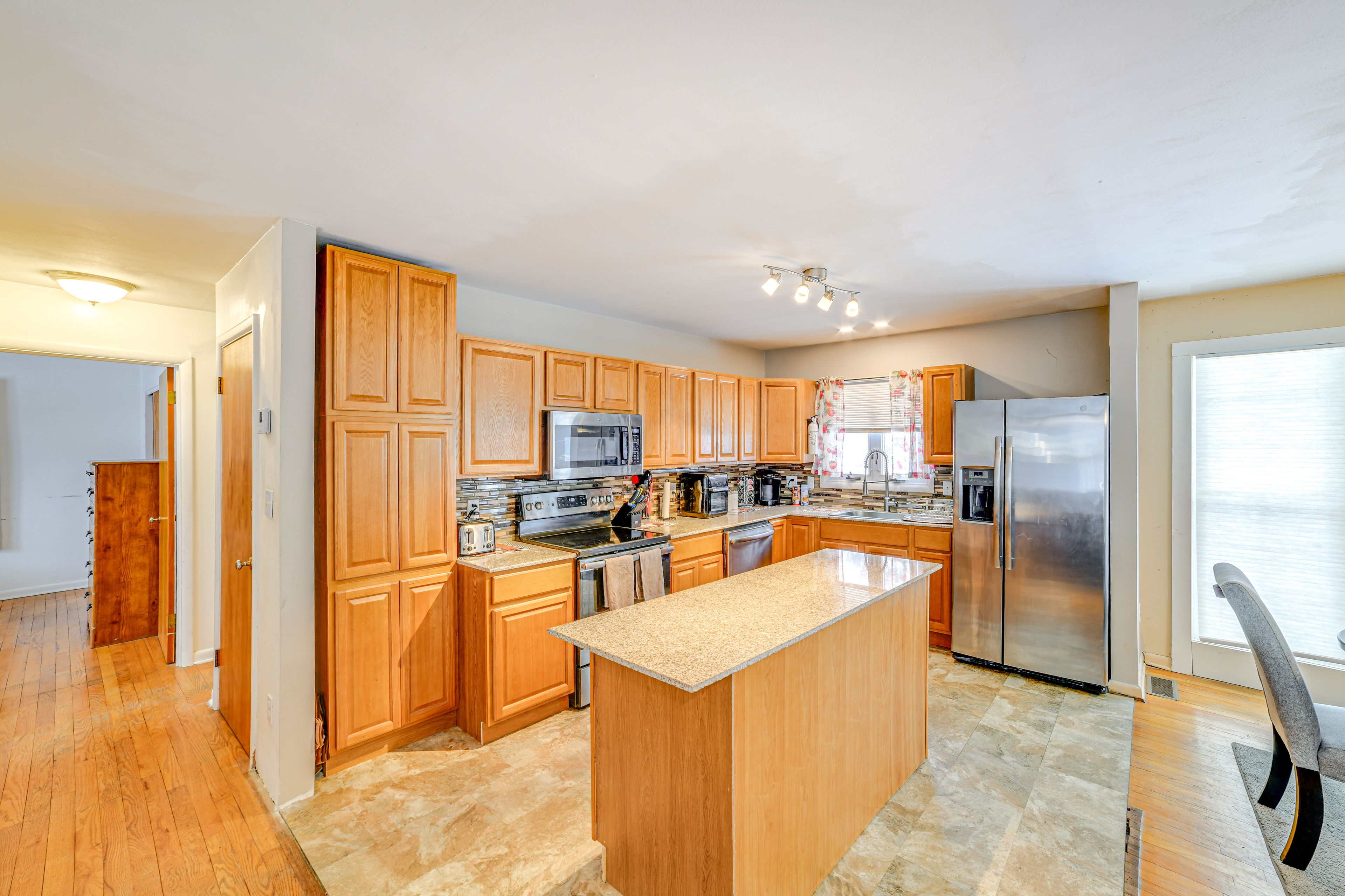 Kitchen | Cooking Basics | Keurig Coffee Maker | Toaster Ovens