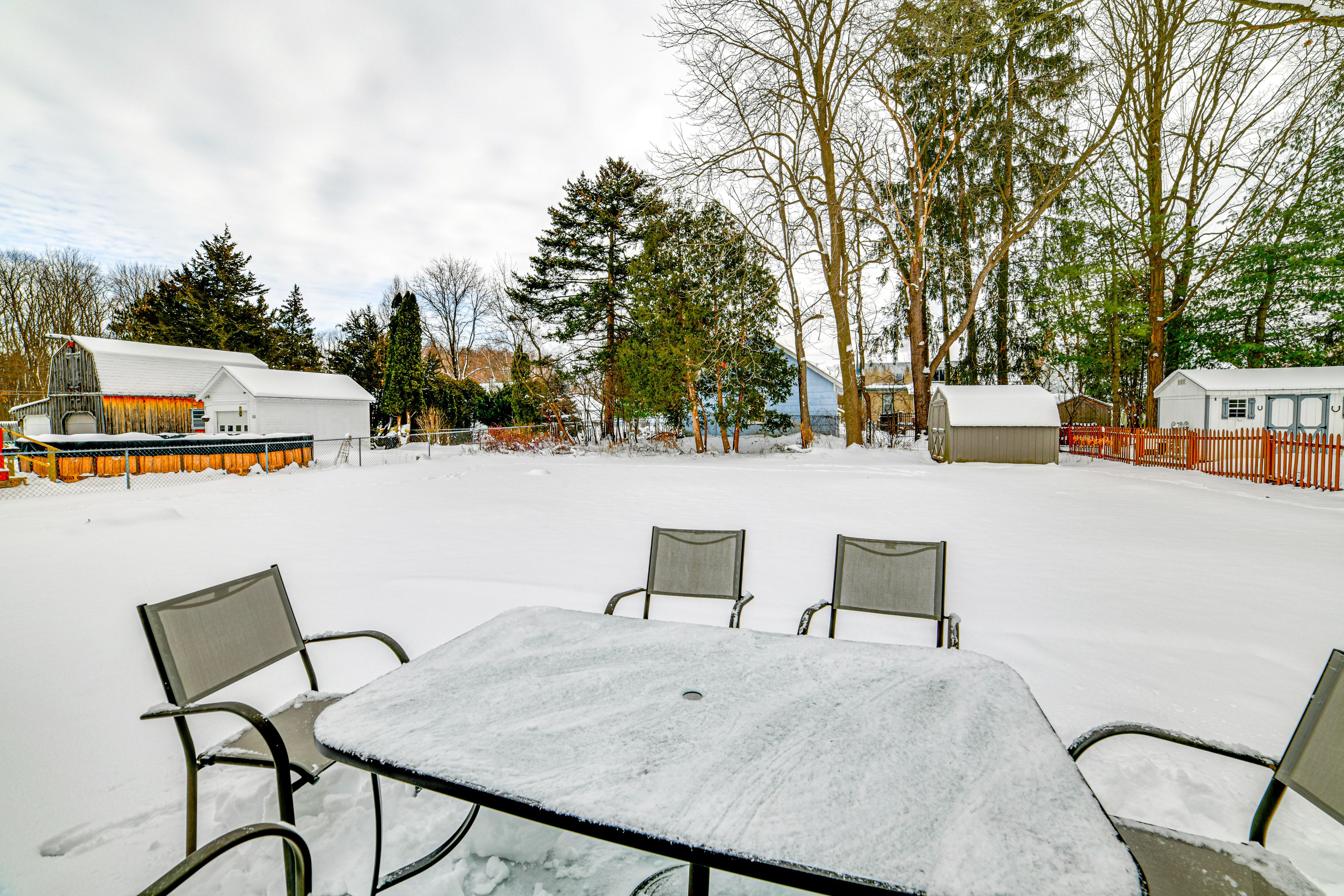 Private Patio | Dining Space | Gas Grill