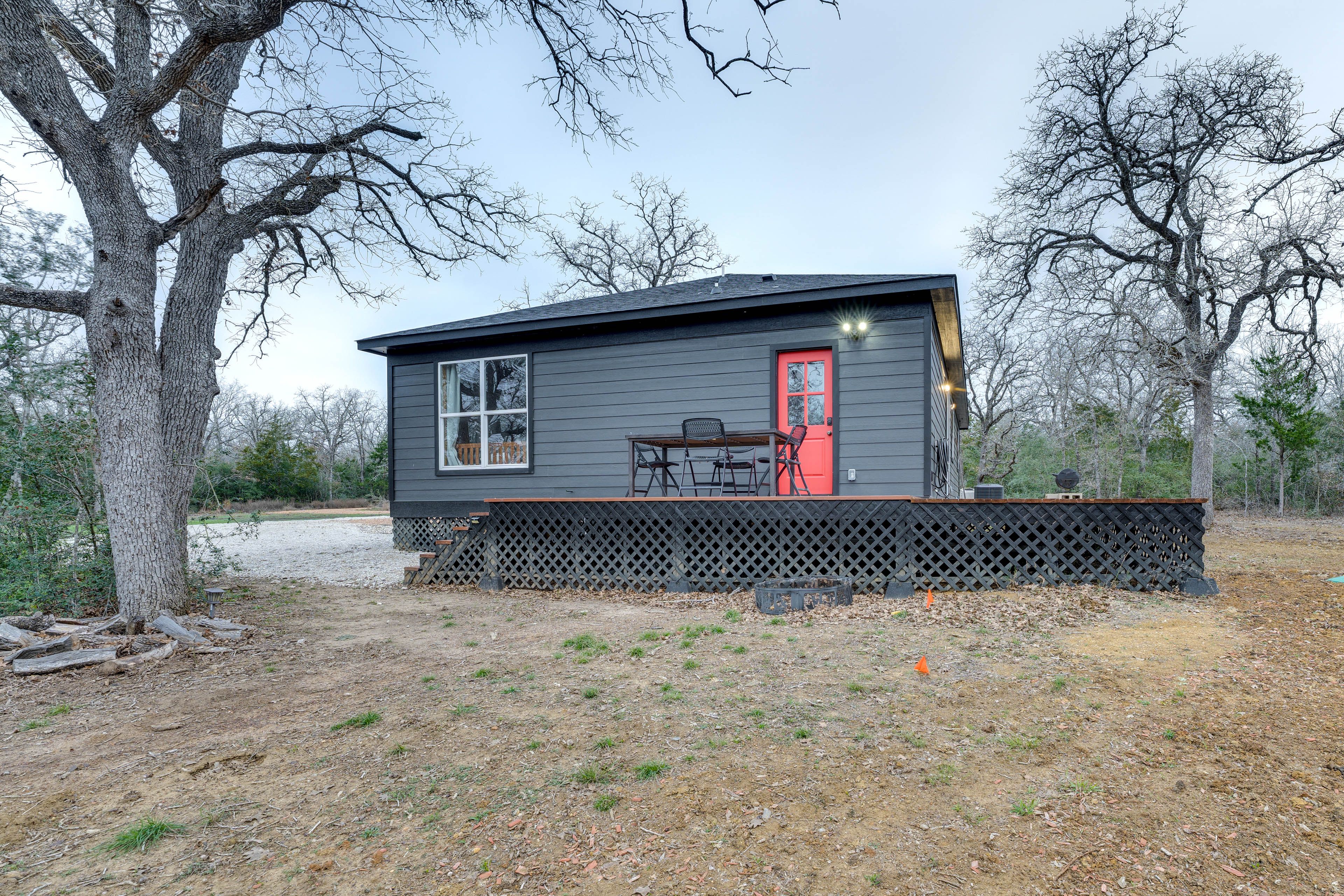 Deck | Single-Story Cabin