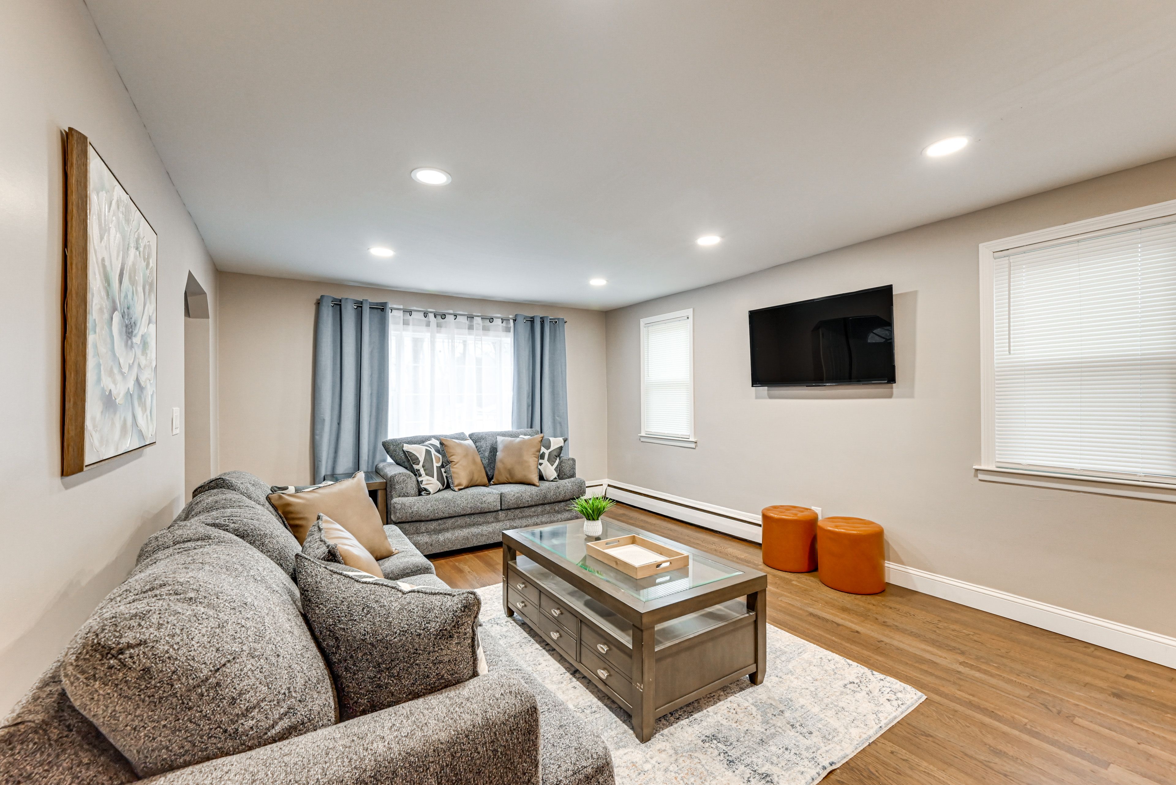 Springfield Vacation Rental | 3BR | 1BA | 1,200 Sq Ft | Step-Free Access