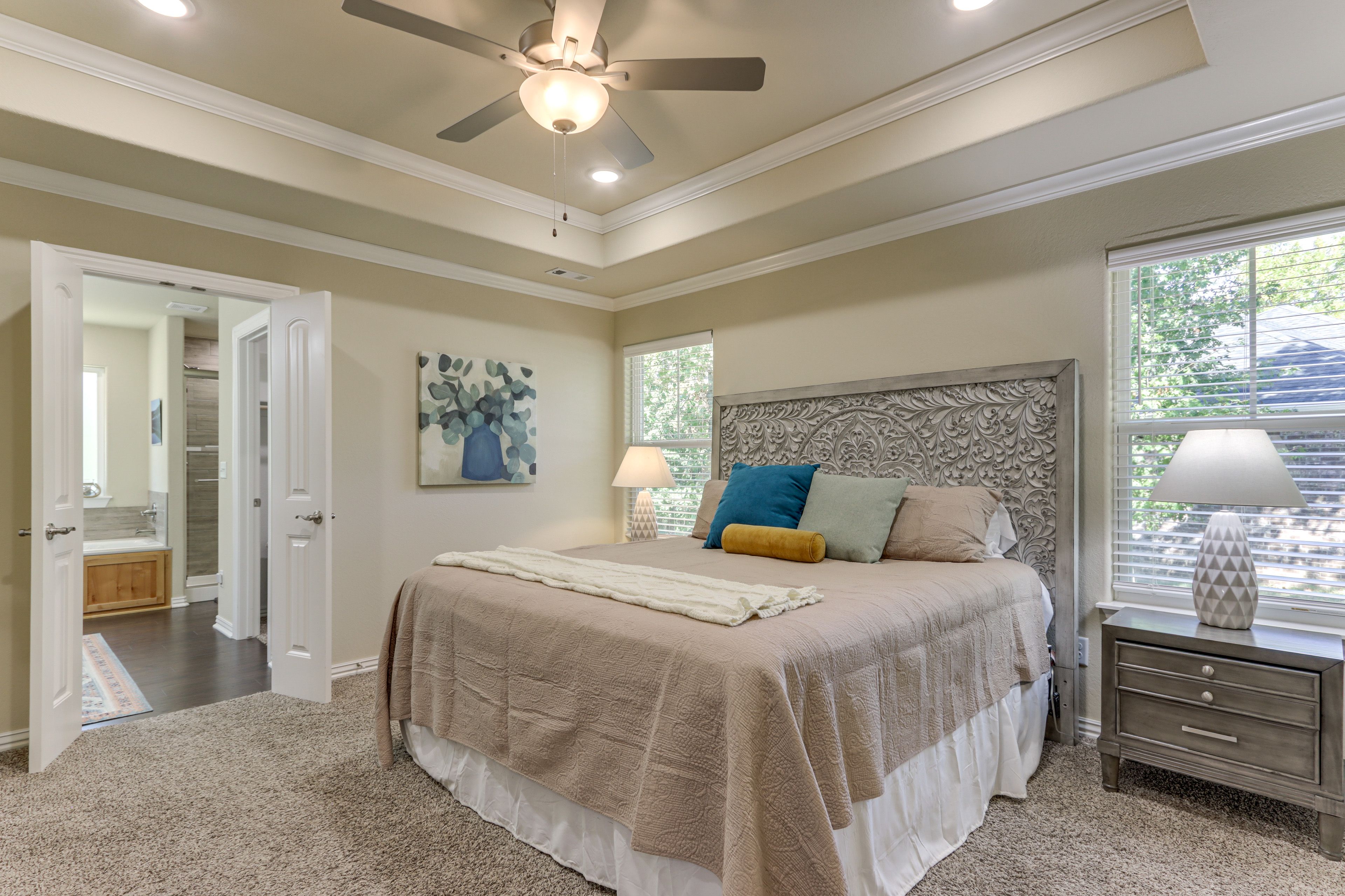 Bedroom 1 | King Bed | Dedicated High-Speed Charging Station