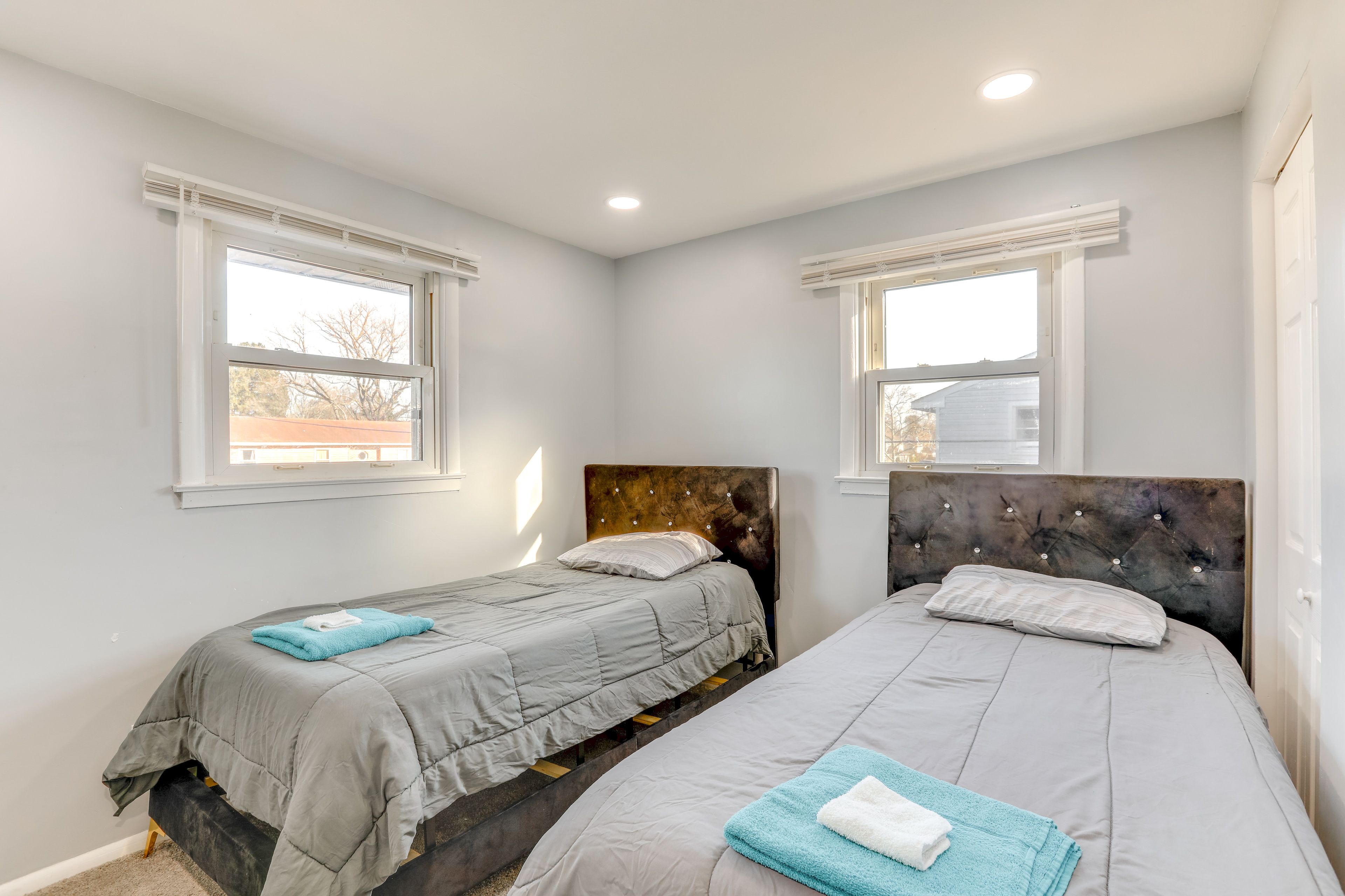 Bedroom 3 | 2 Twin Beds | Upper Level