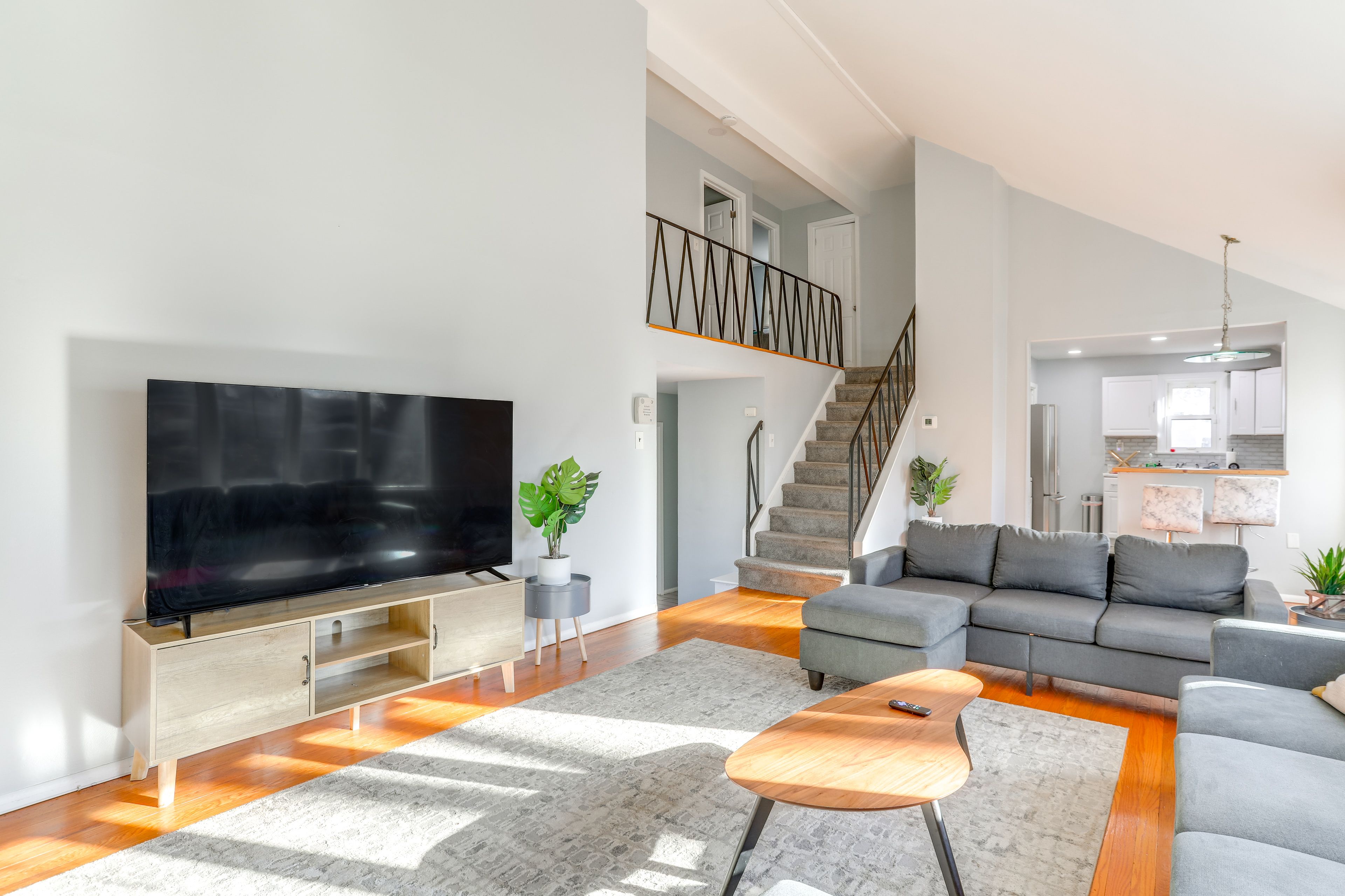 Newark Vacation Rental | 3BR | 1.5BA | 1,943 Sq Ft | Stairs Required