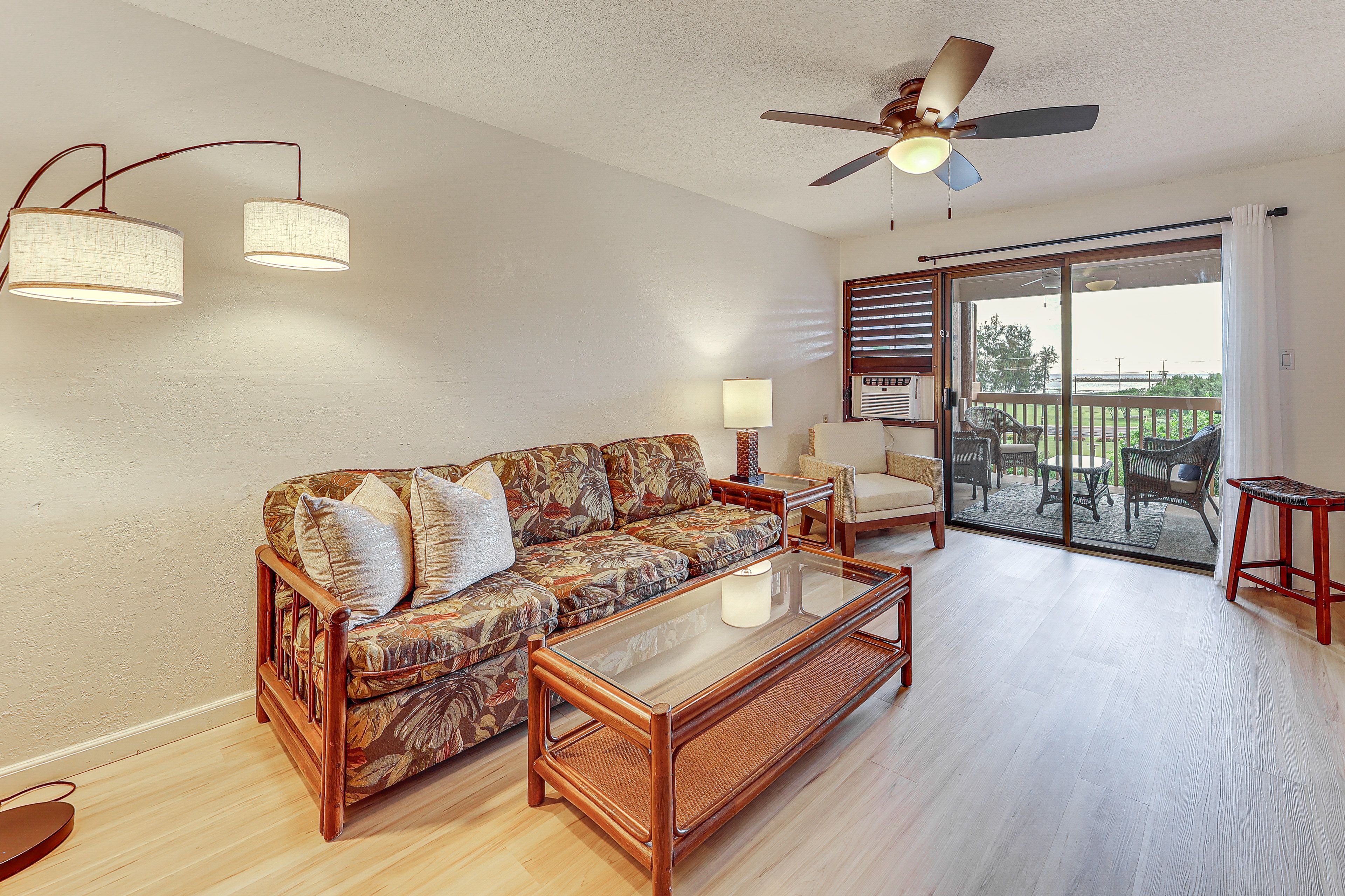 Living Room | Queen Sleeper Sofa | Free WiFi | Flat-Screen TV | Window A/C Units
