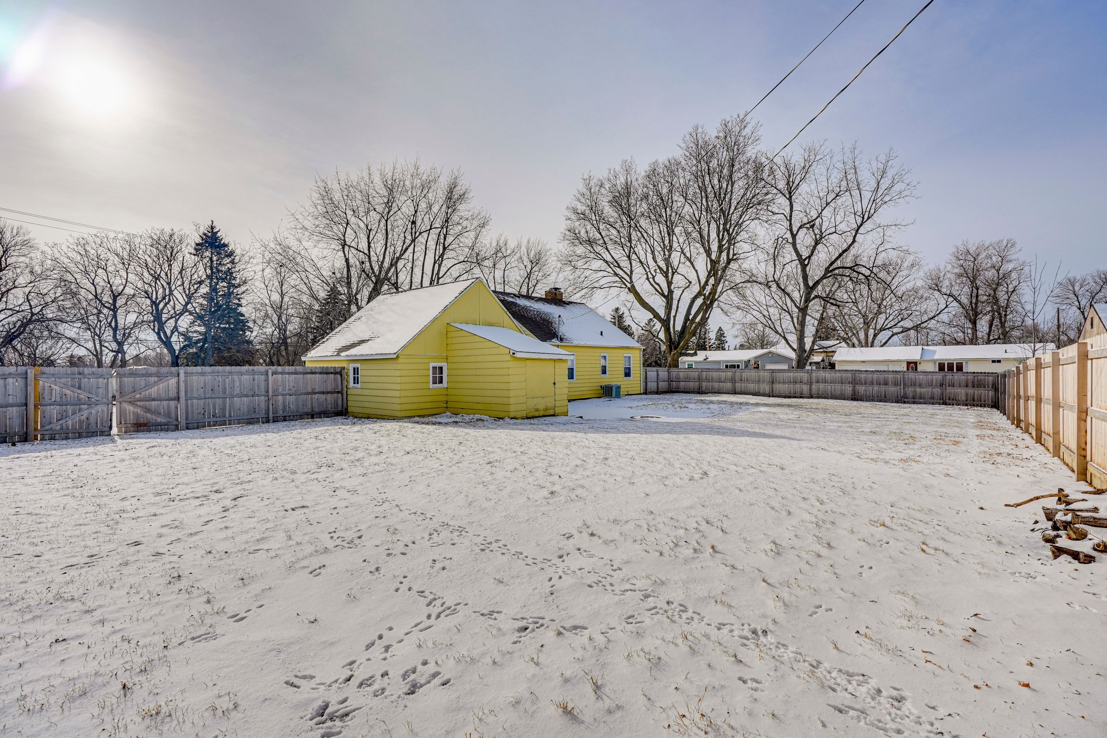 Fenced-In Yard
