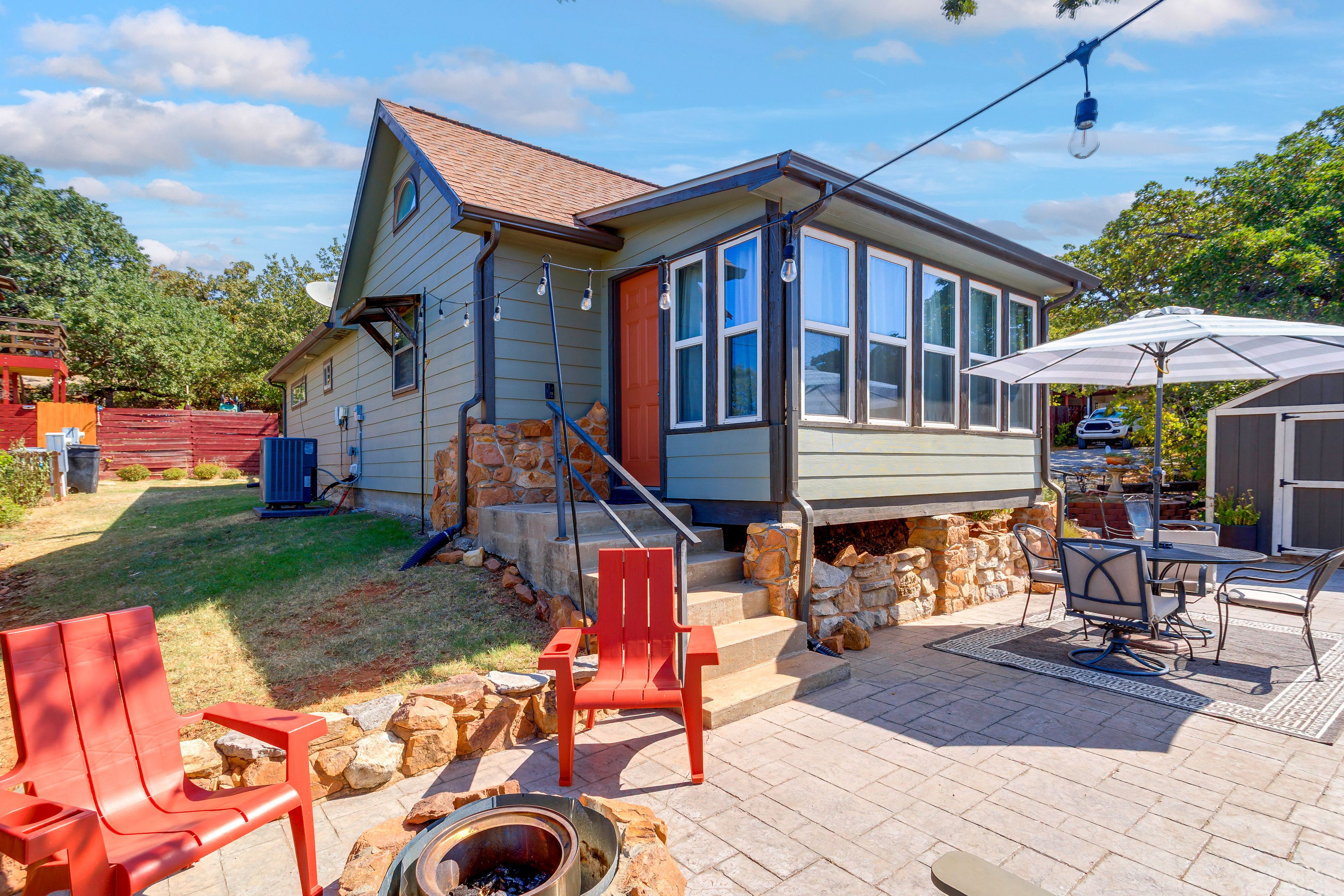 Exterior | Driveway (4 Vehicles)