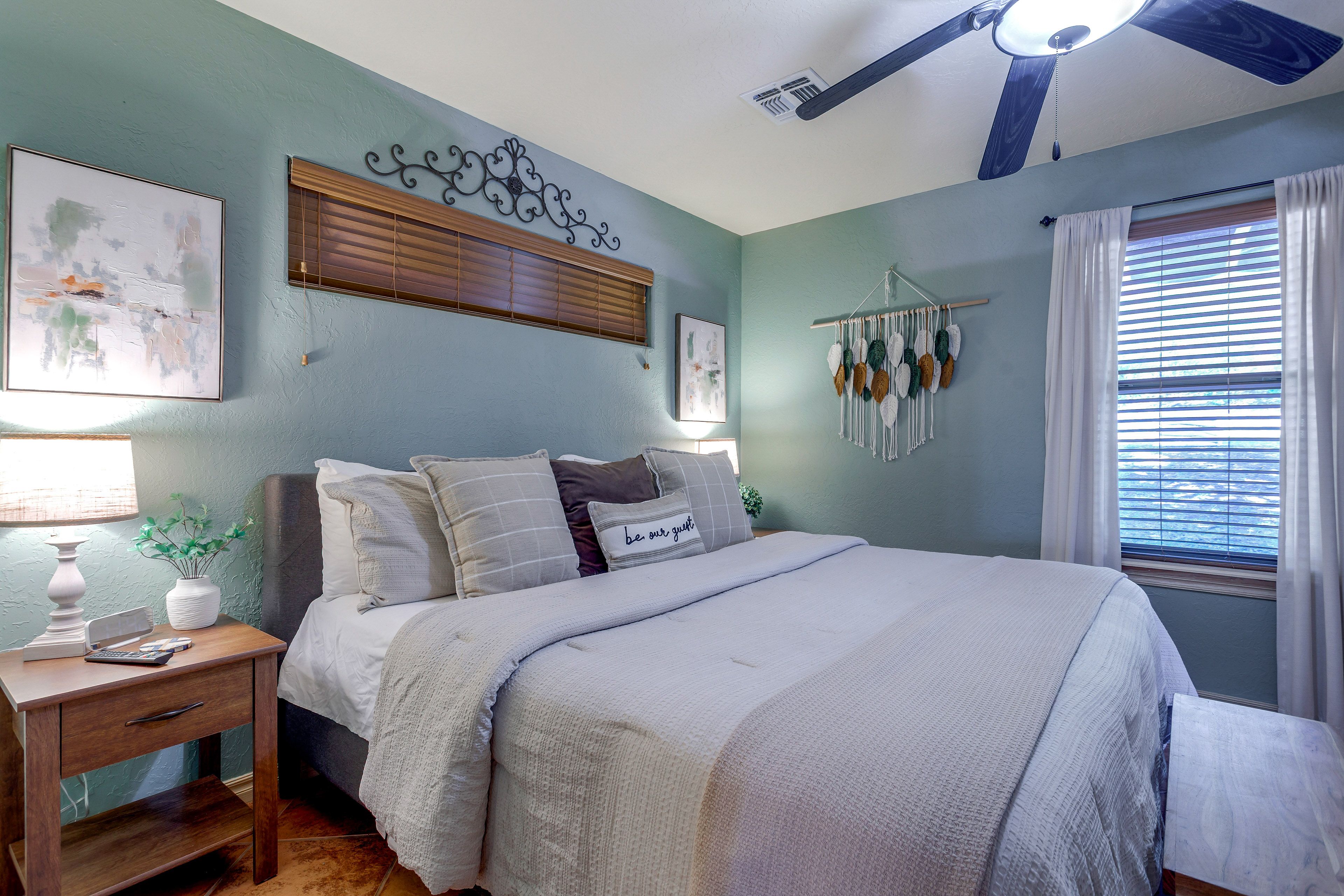 Bedroom 1 | King Bed | En-Suite Bathroom