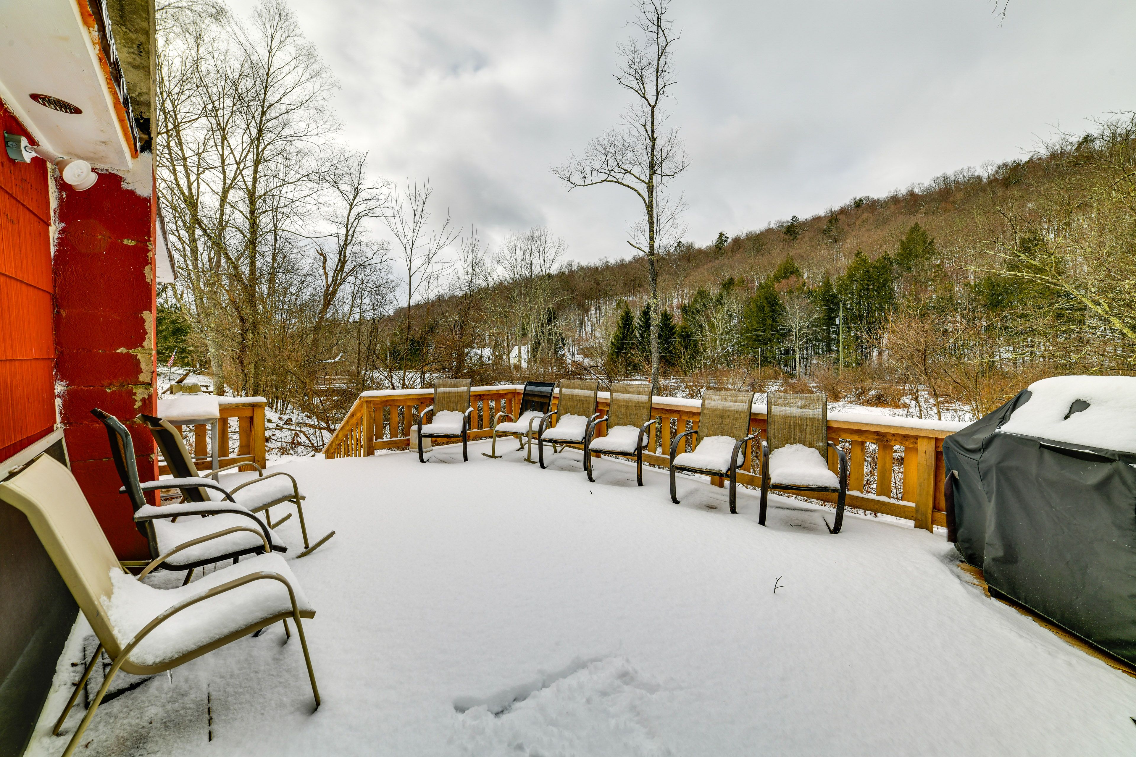 Deck | Mountain View | Grill