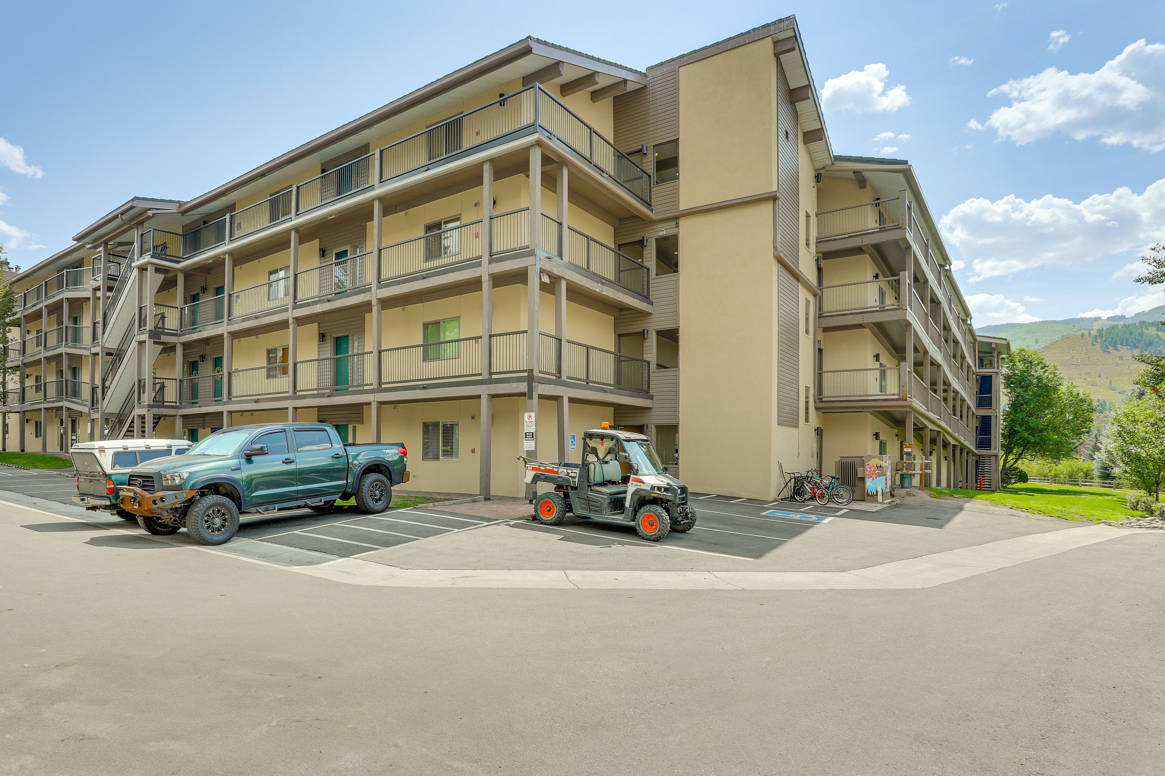 Parking | Community Lot (3 Vehicles; First-Come, First-Served)