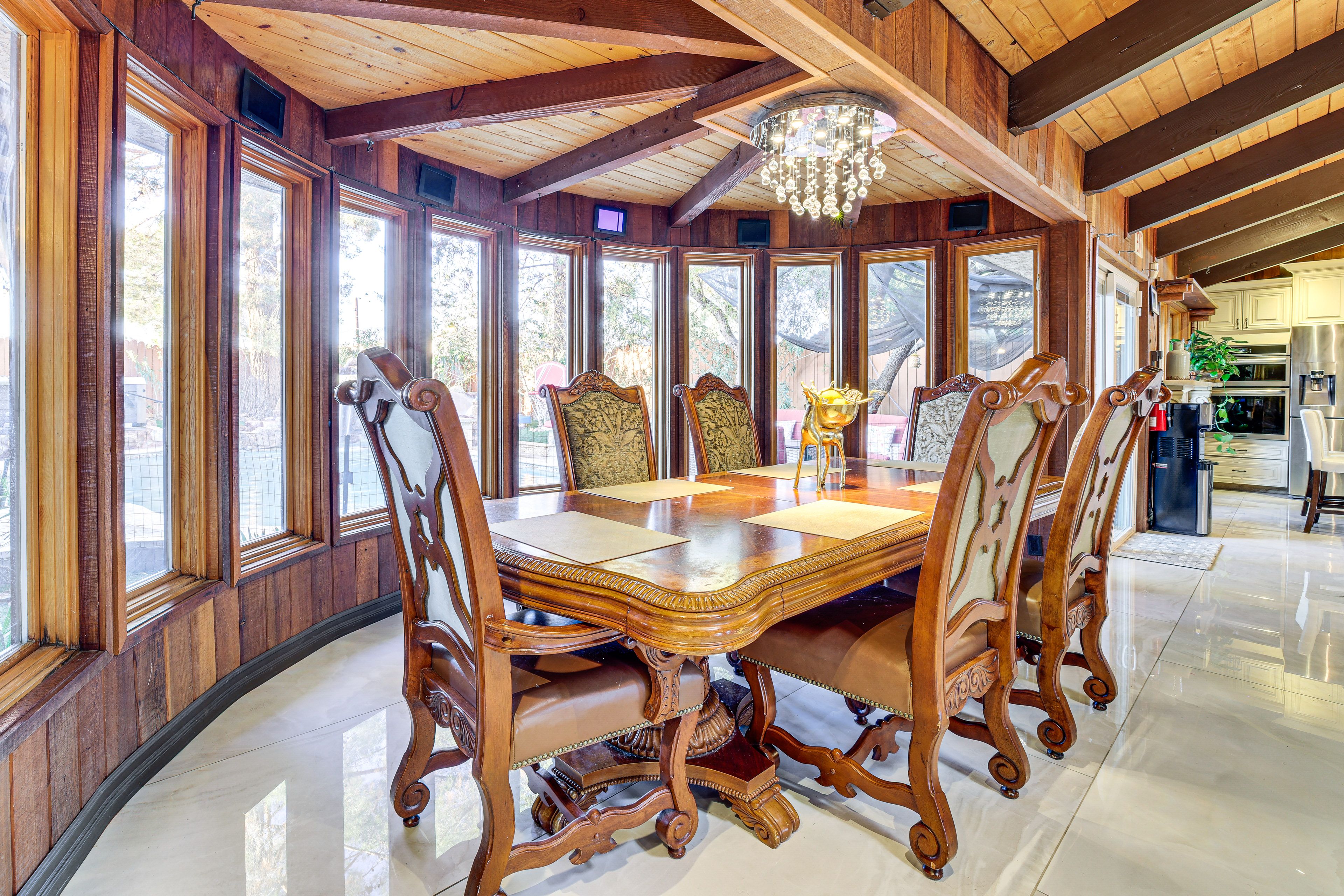 Dining Room | Dishware & Flatware
