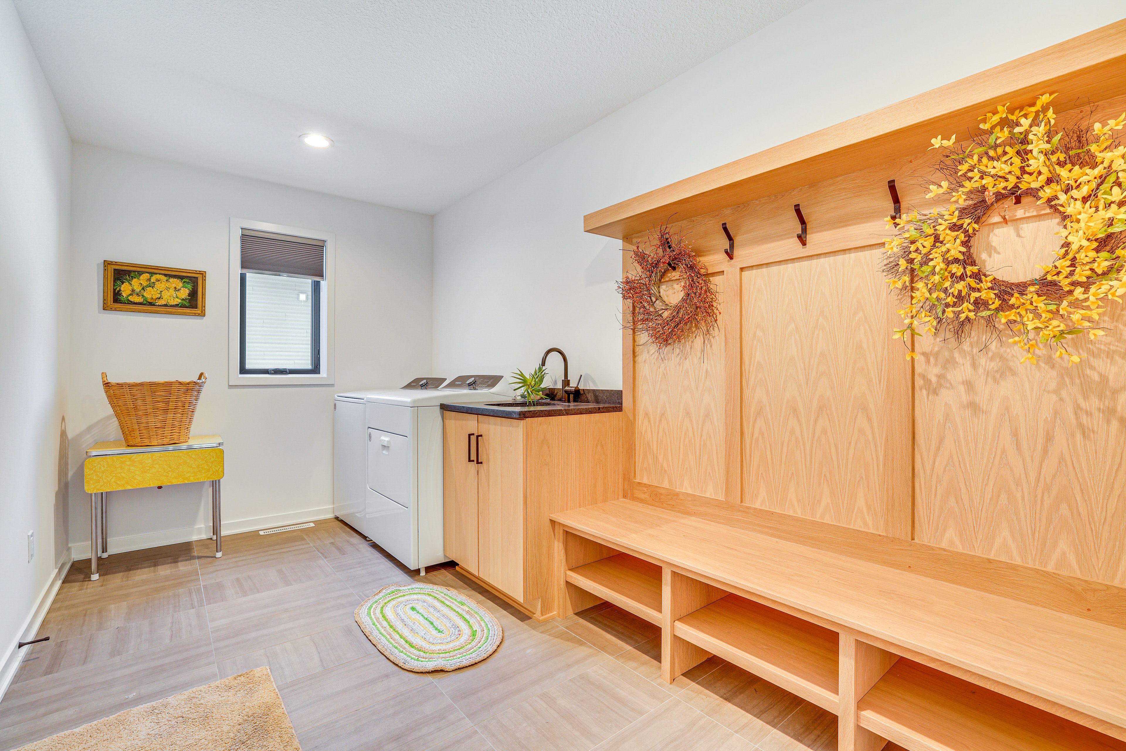 Mudroom | Lower Floor | Washer & Dryer