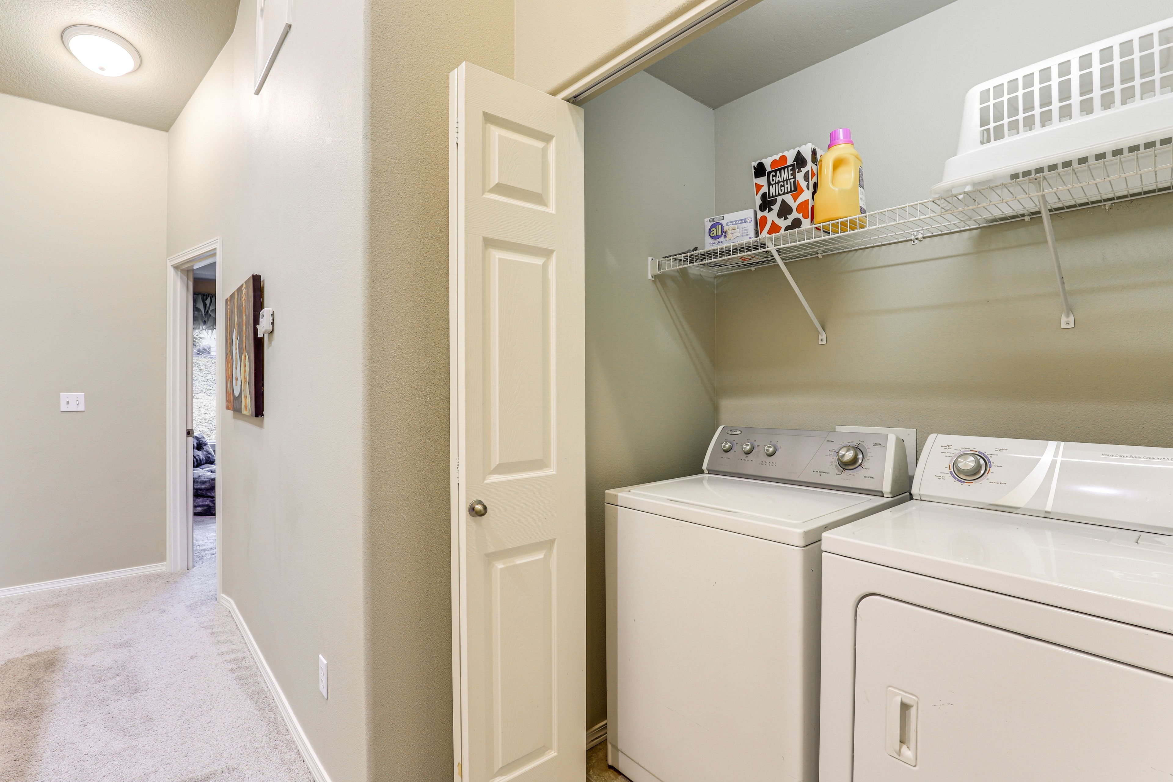 Washer & Dryer | Upper Level