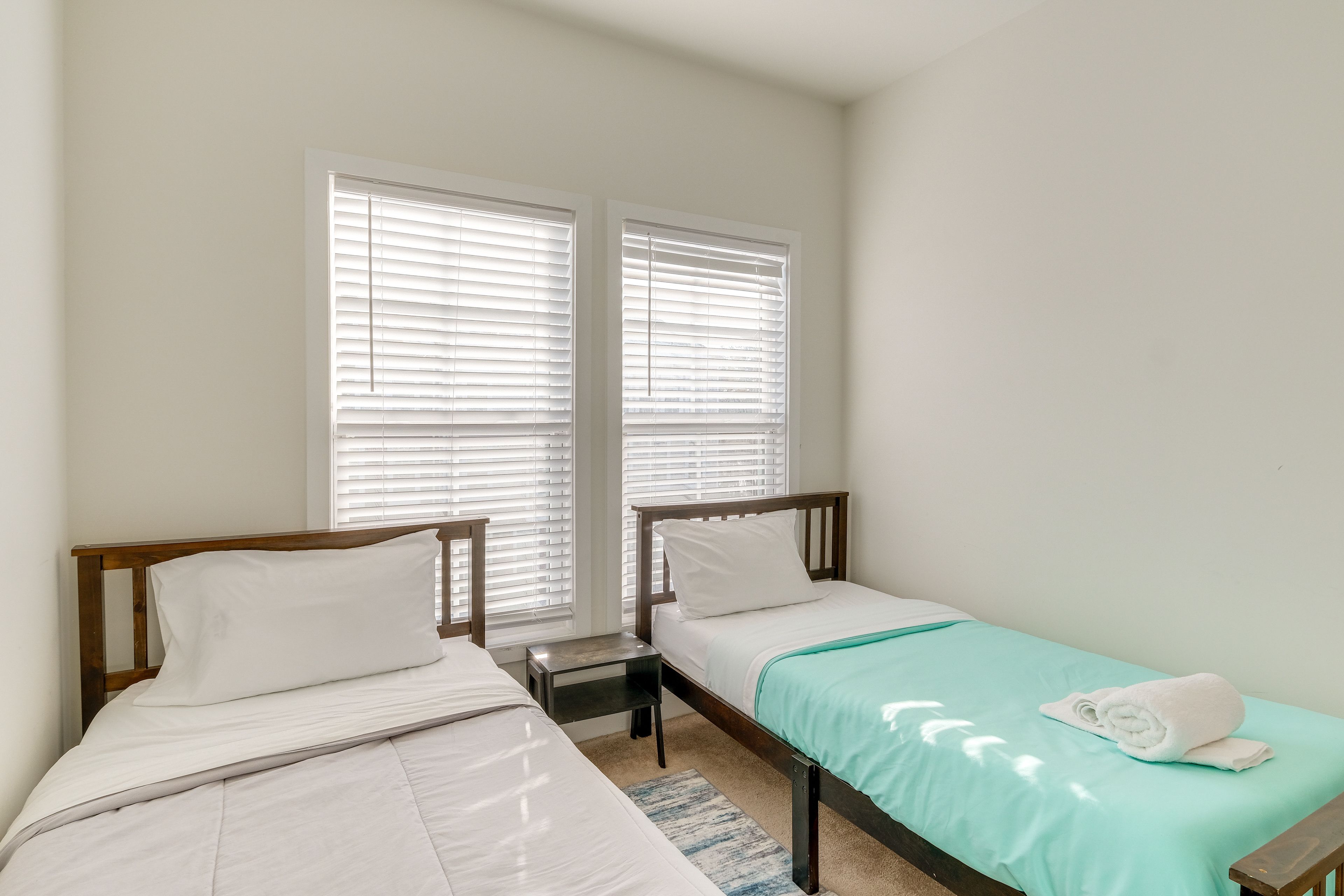 Bedroom 4 | 3rd Floor | 2 Twin Beds