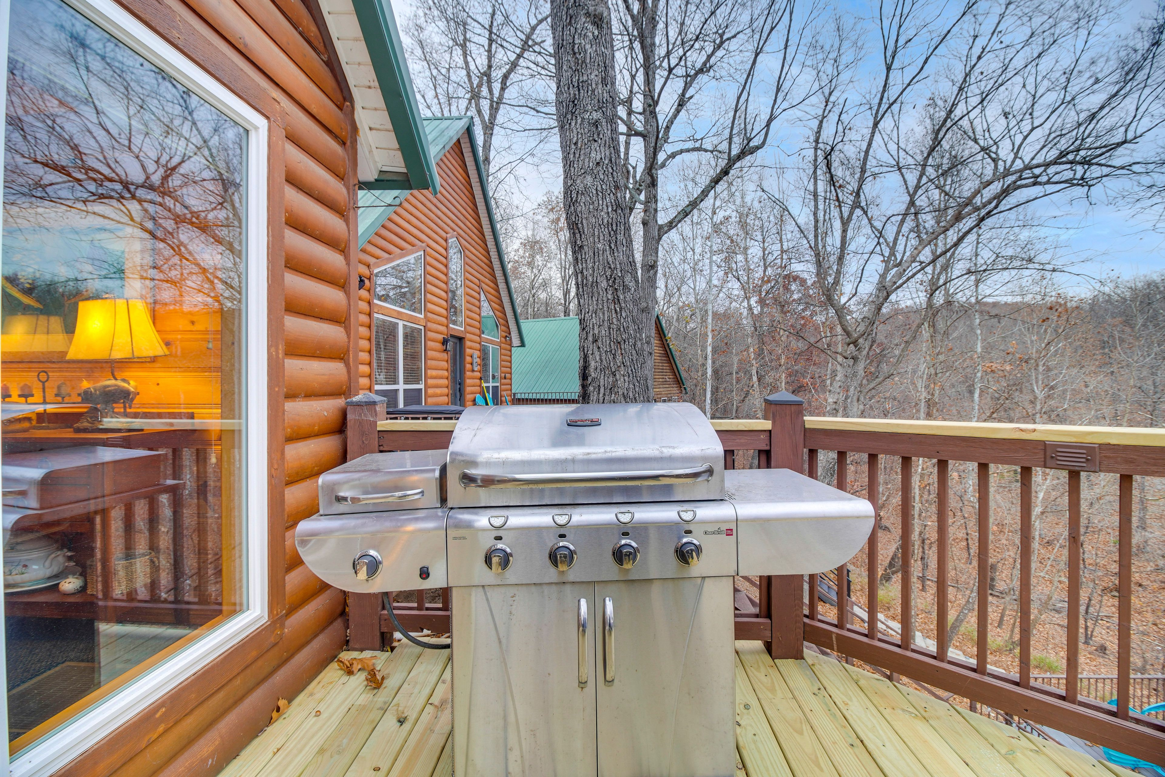 2-Tiered Deck | Gas Grill (Propane Provided) | Dining Tables