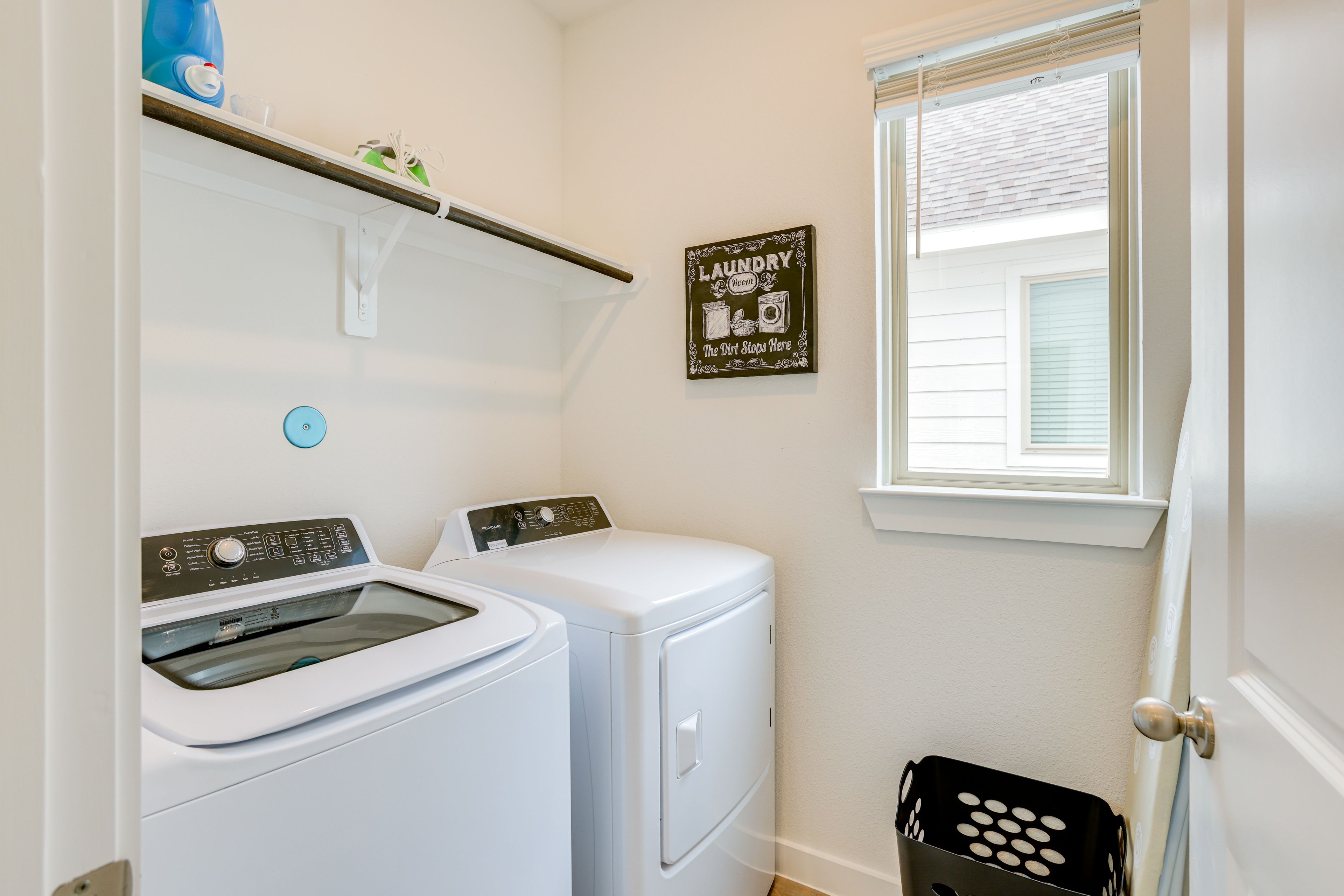Laundry Room | 2nd Floor | Washer & Dryer