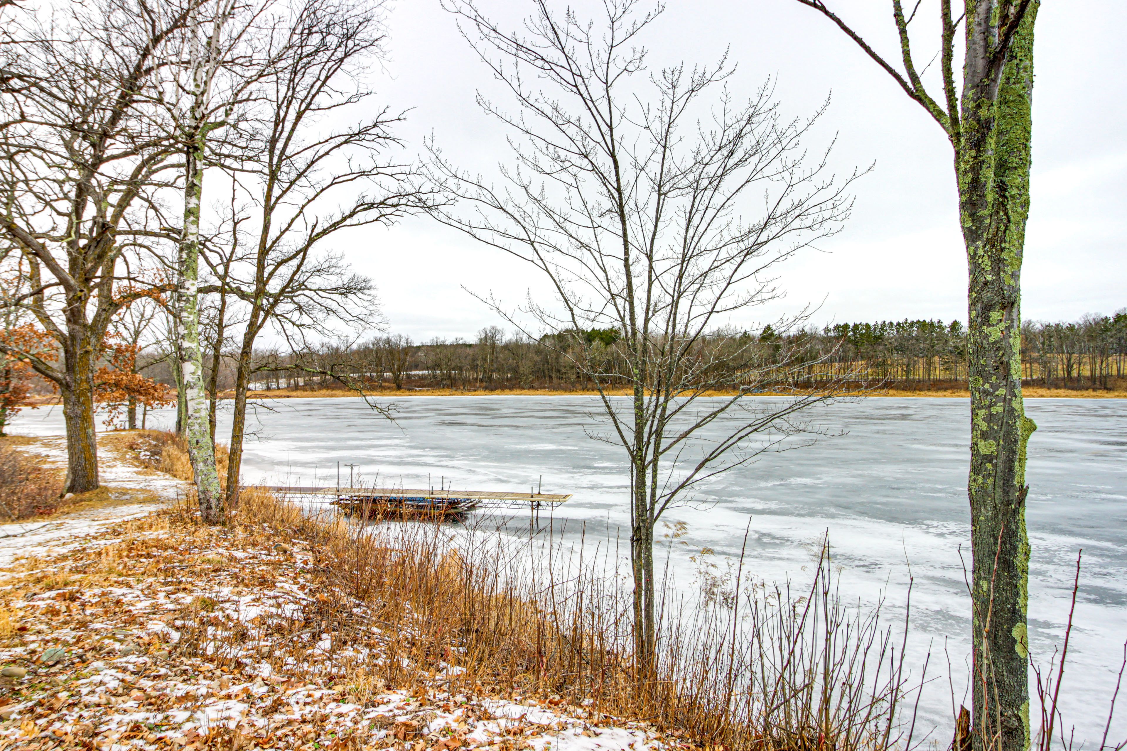 Direct Lake Full of Fish Access