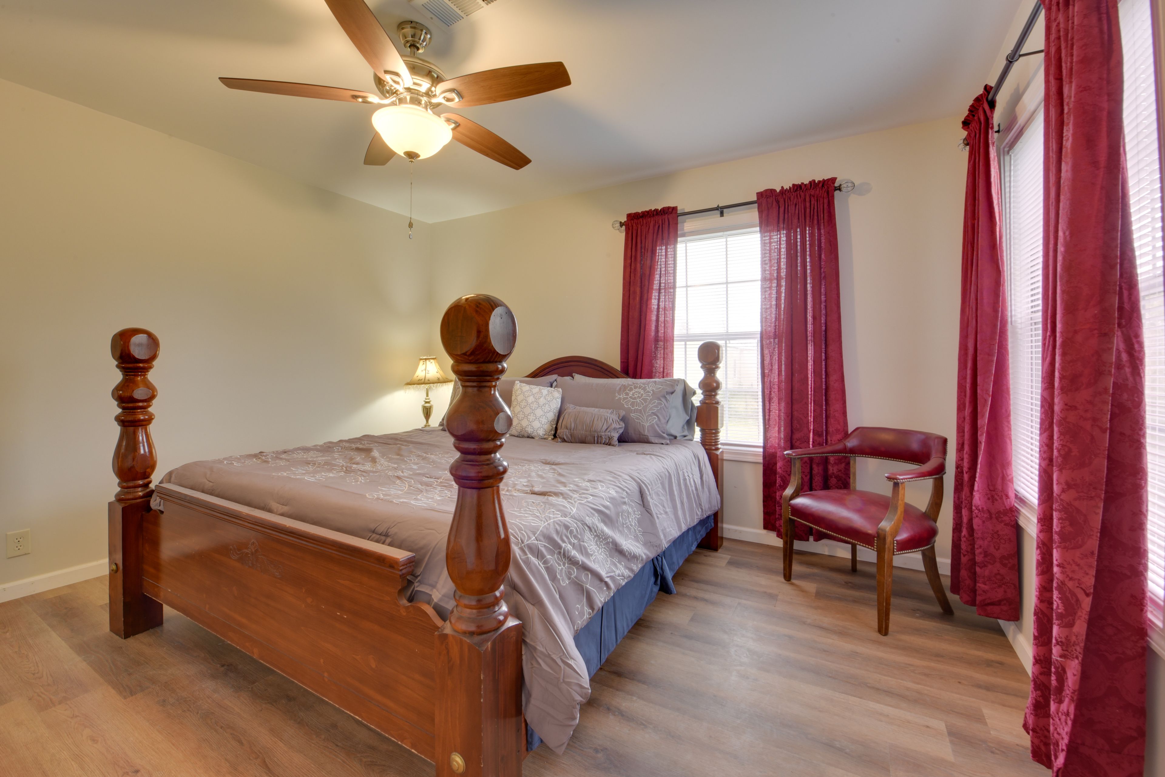 Bedroom 2 | King Bed