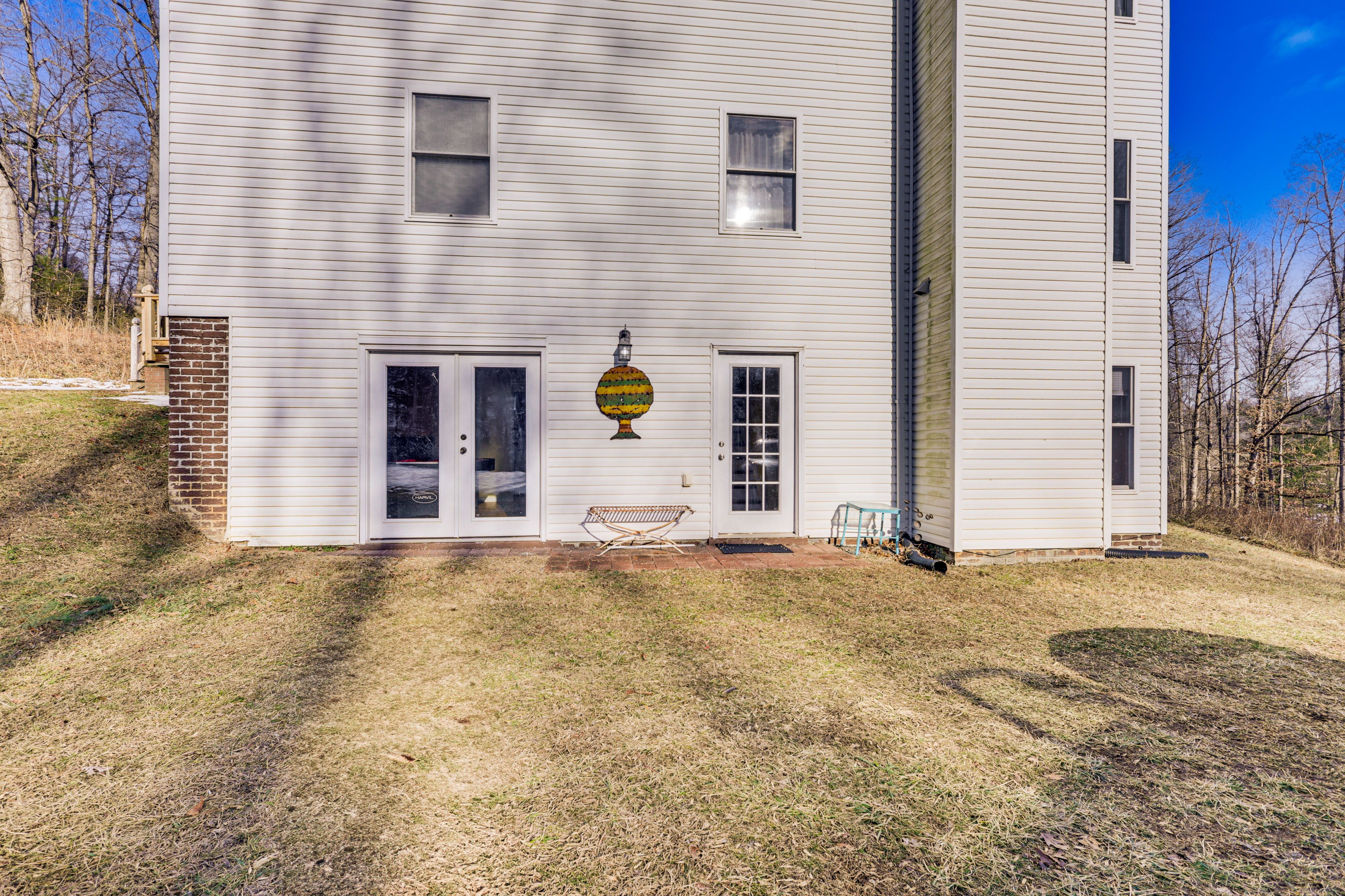 Back Entrance | Driveway (4 Vehicles)