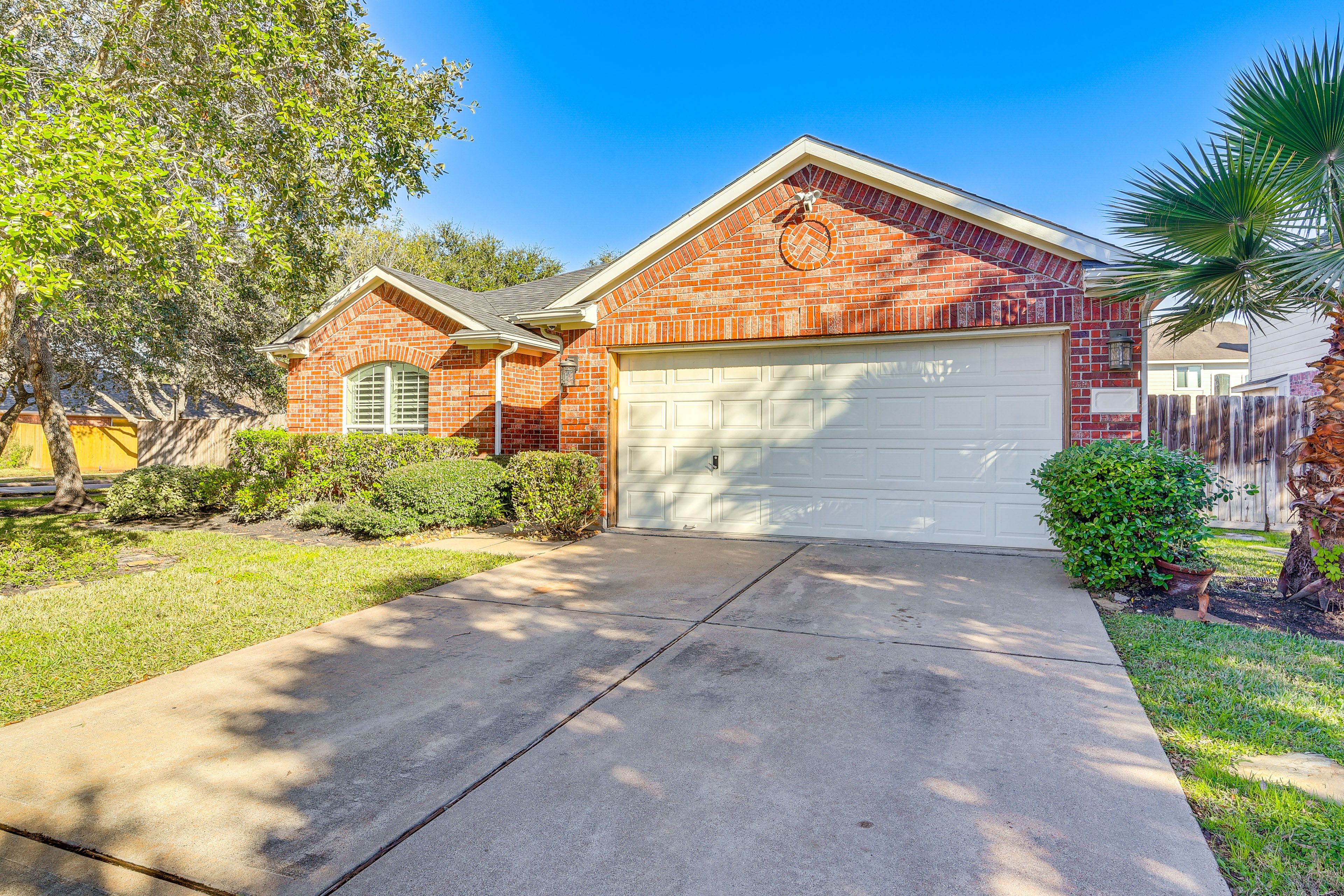 Property Exterior | Single-Story Home