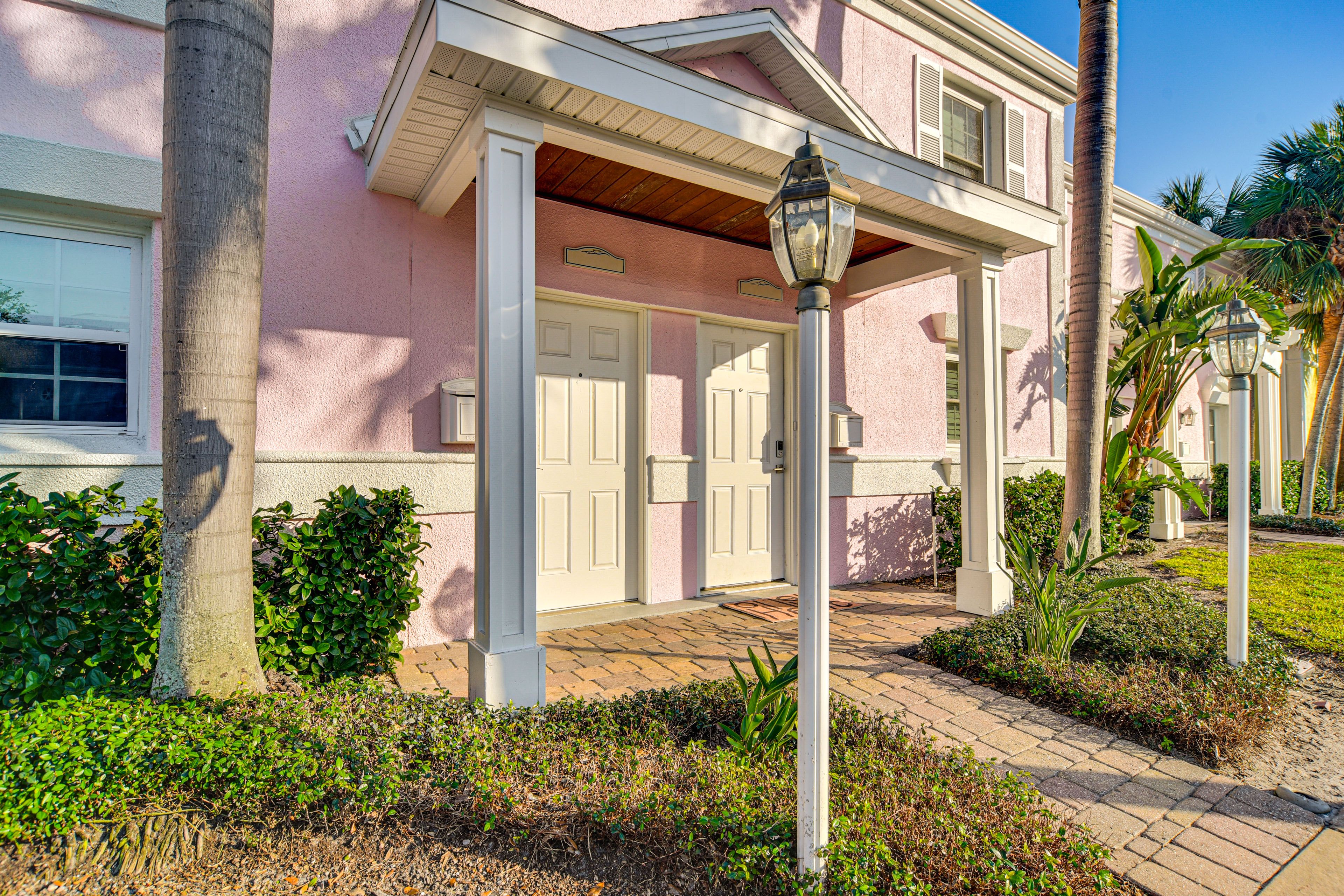 Entryway | 1 Step for Entry | Keyless Entry