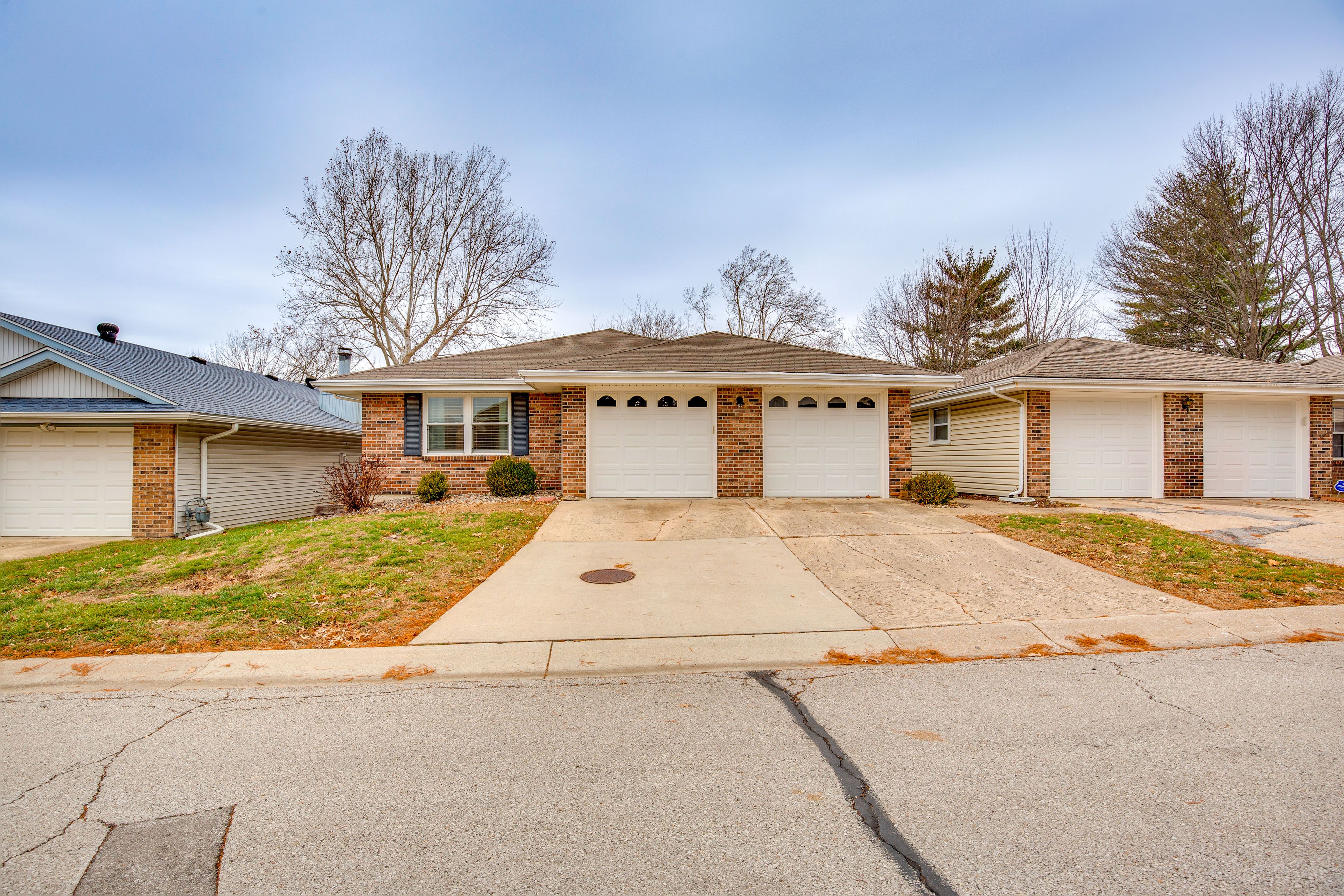 Parking | Driveway (2 Vehicles) | No Garage Access