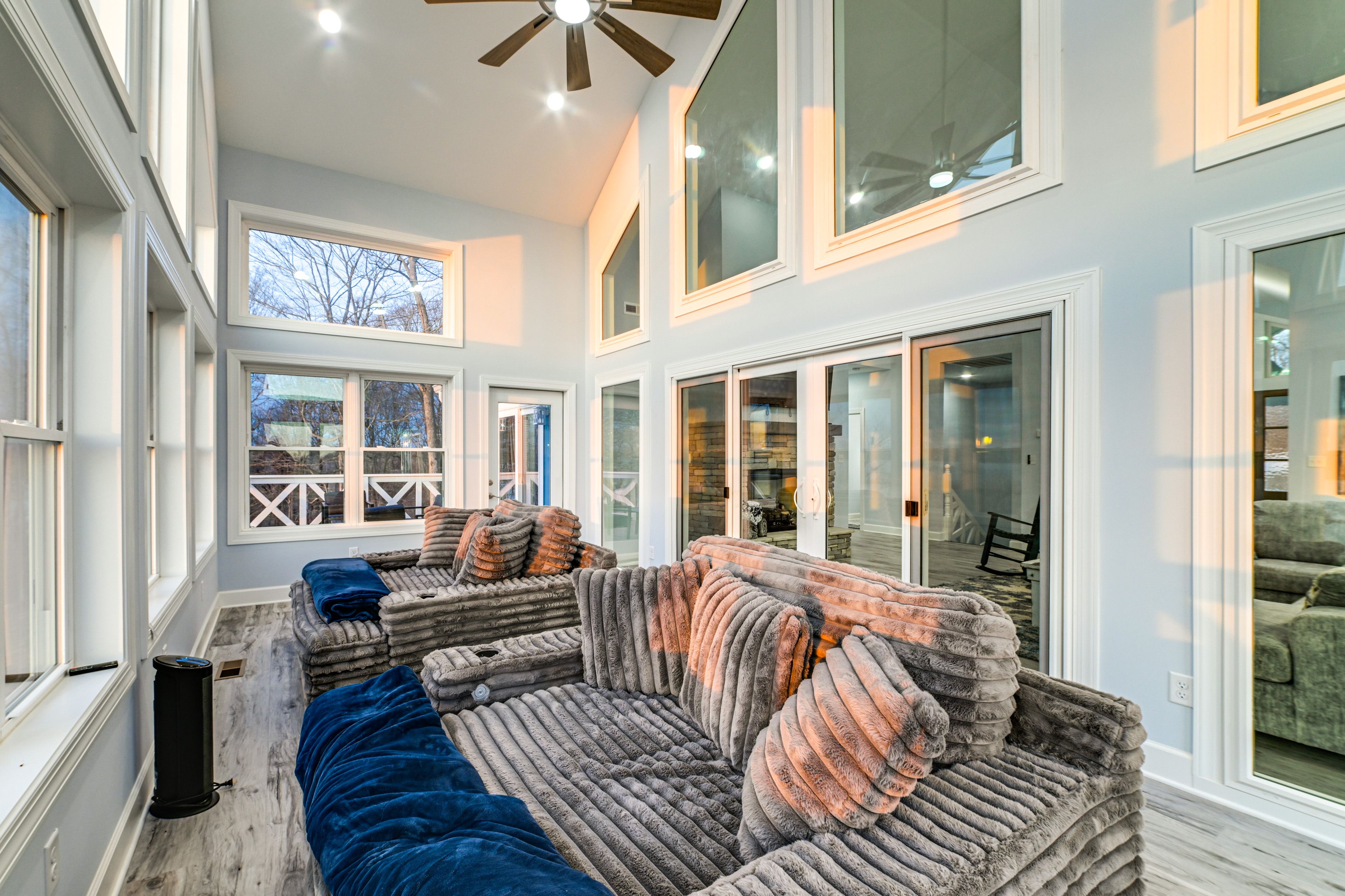 Sunroom | Upper Floor