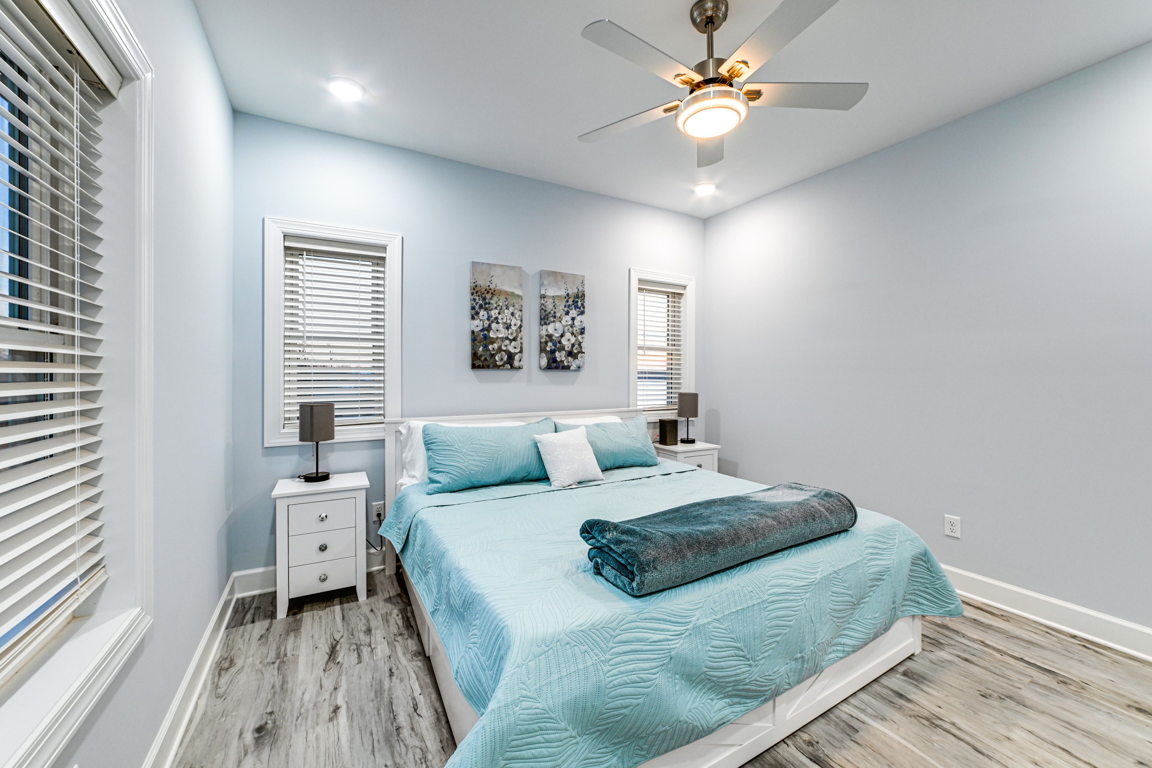 Bedroom 2 | Upper Floor | King Bed | Linens Provided