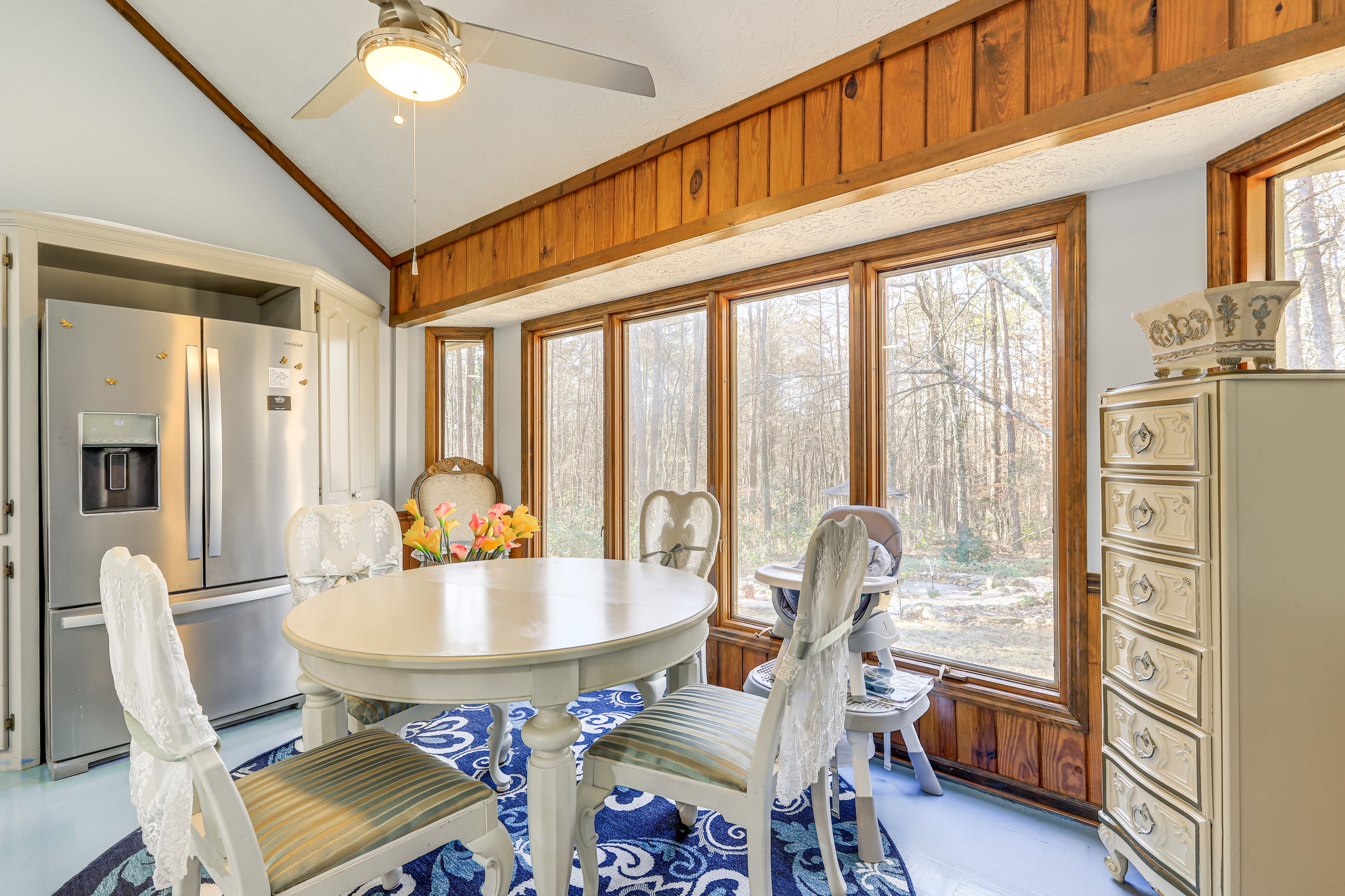 Dining Area | 1st Floor