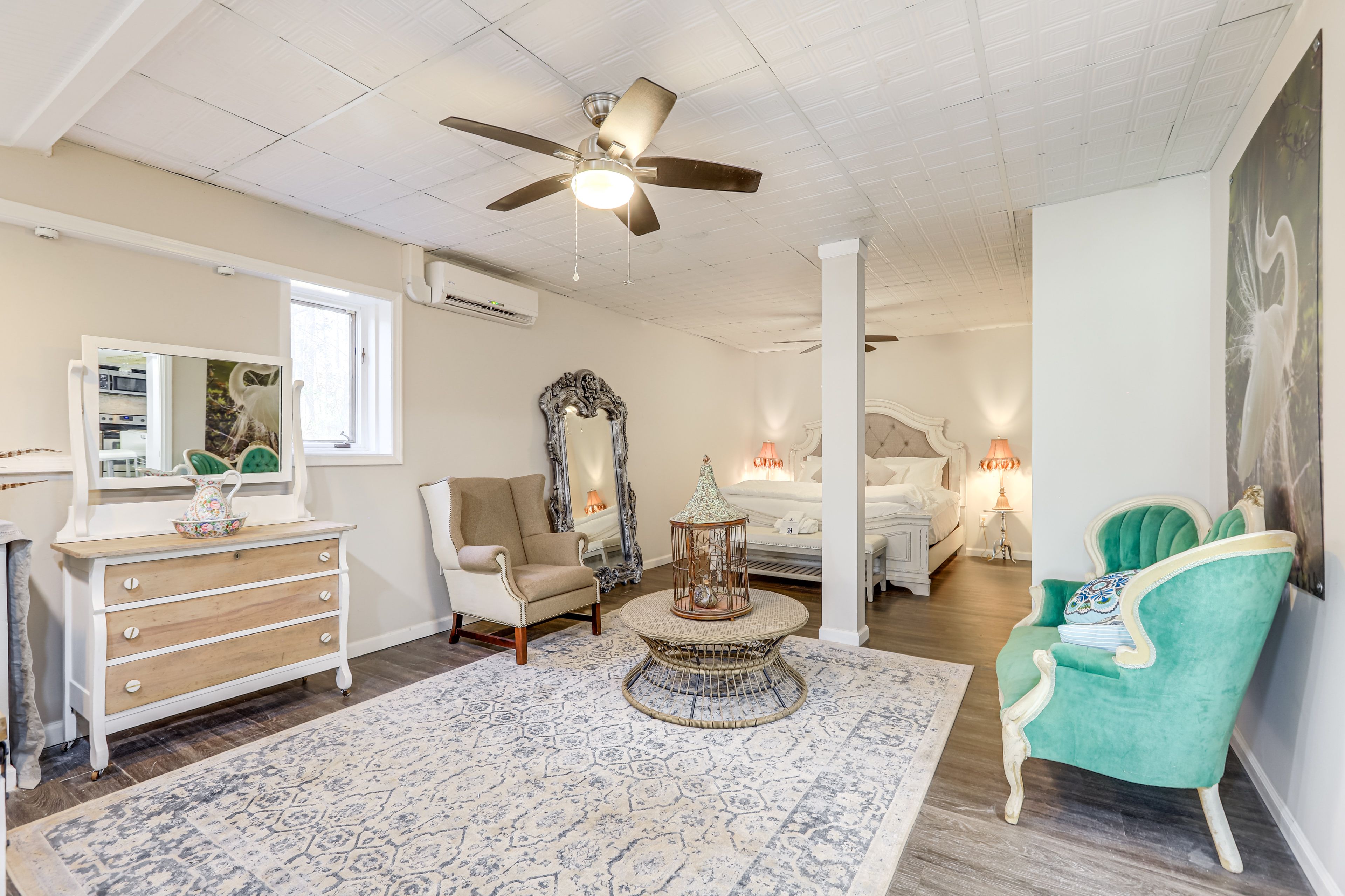 Bedroom 5 | King Bed | Basement Level