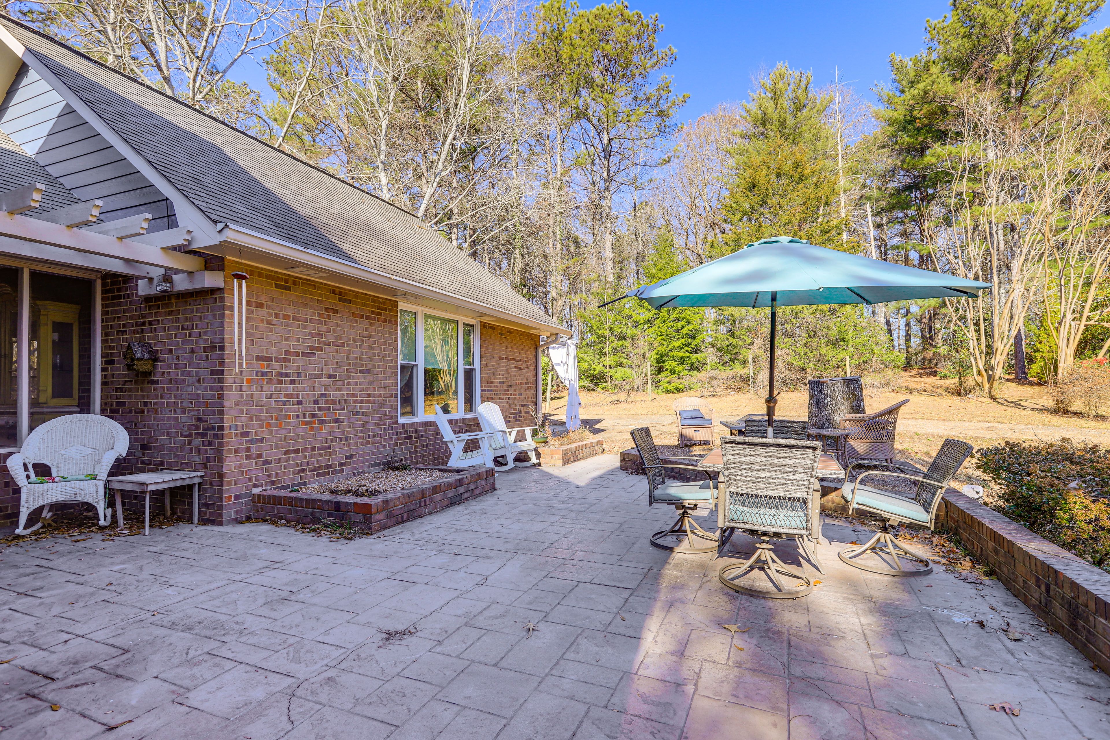 Private Patio | Outdoor Dining Area